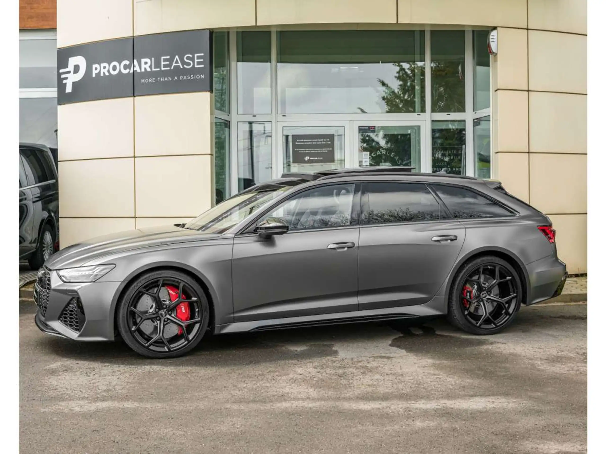 Audi - RS6