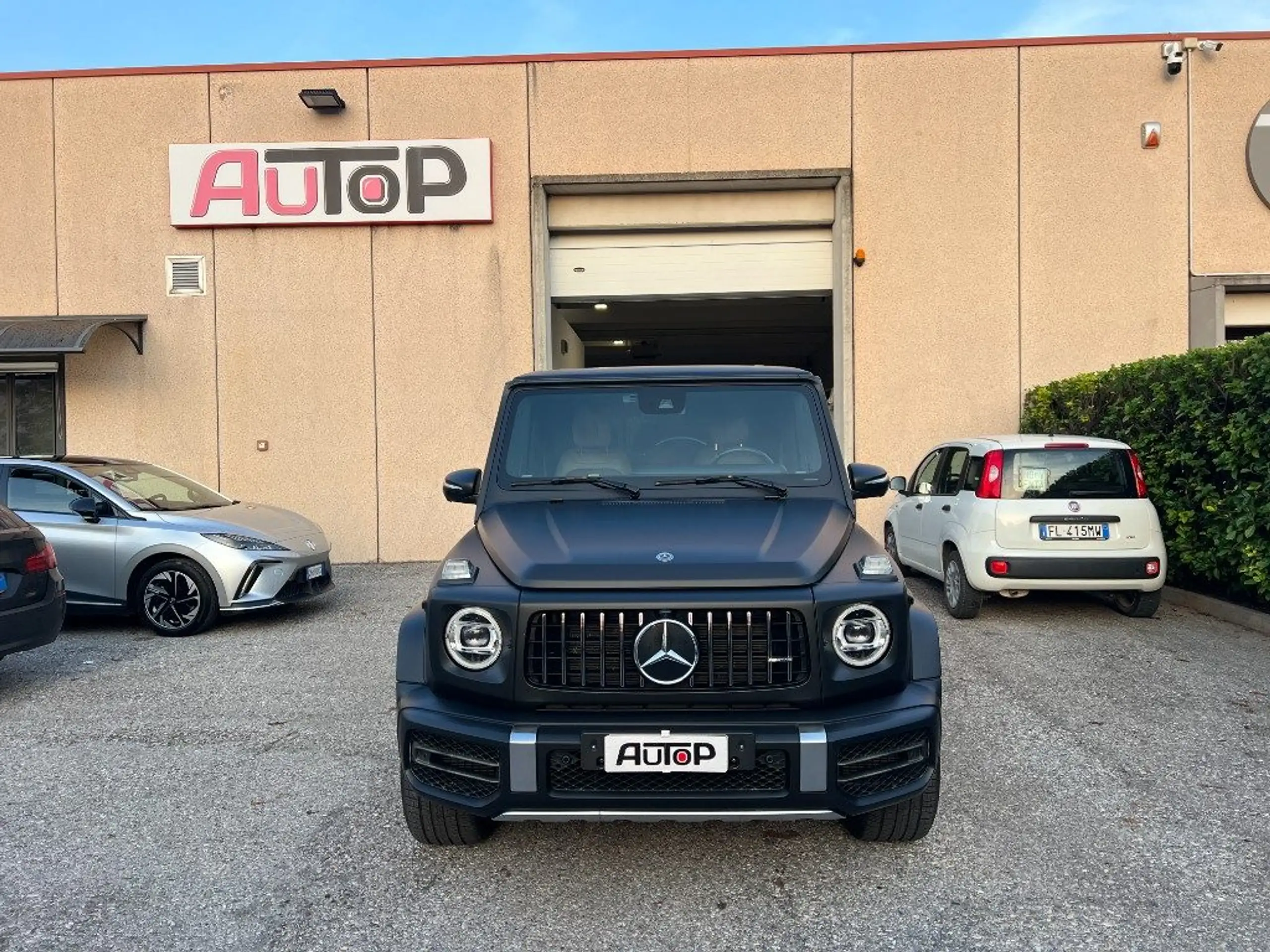 Mercedes-Benz - G 63 AMG