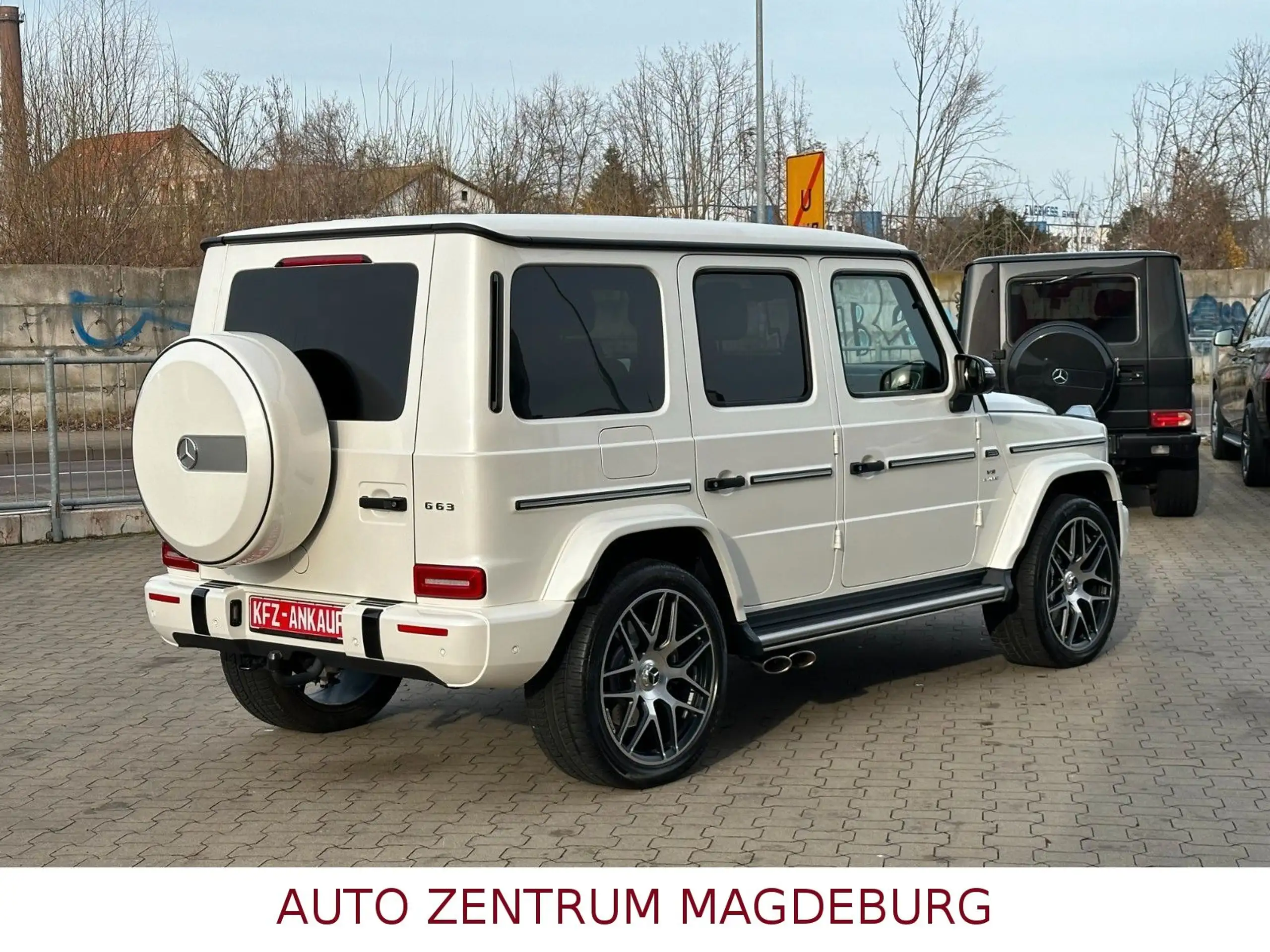 Mercedes-Benz - G 63 AMG