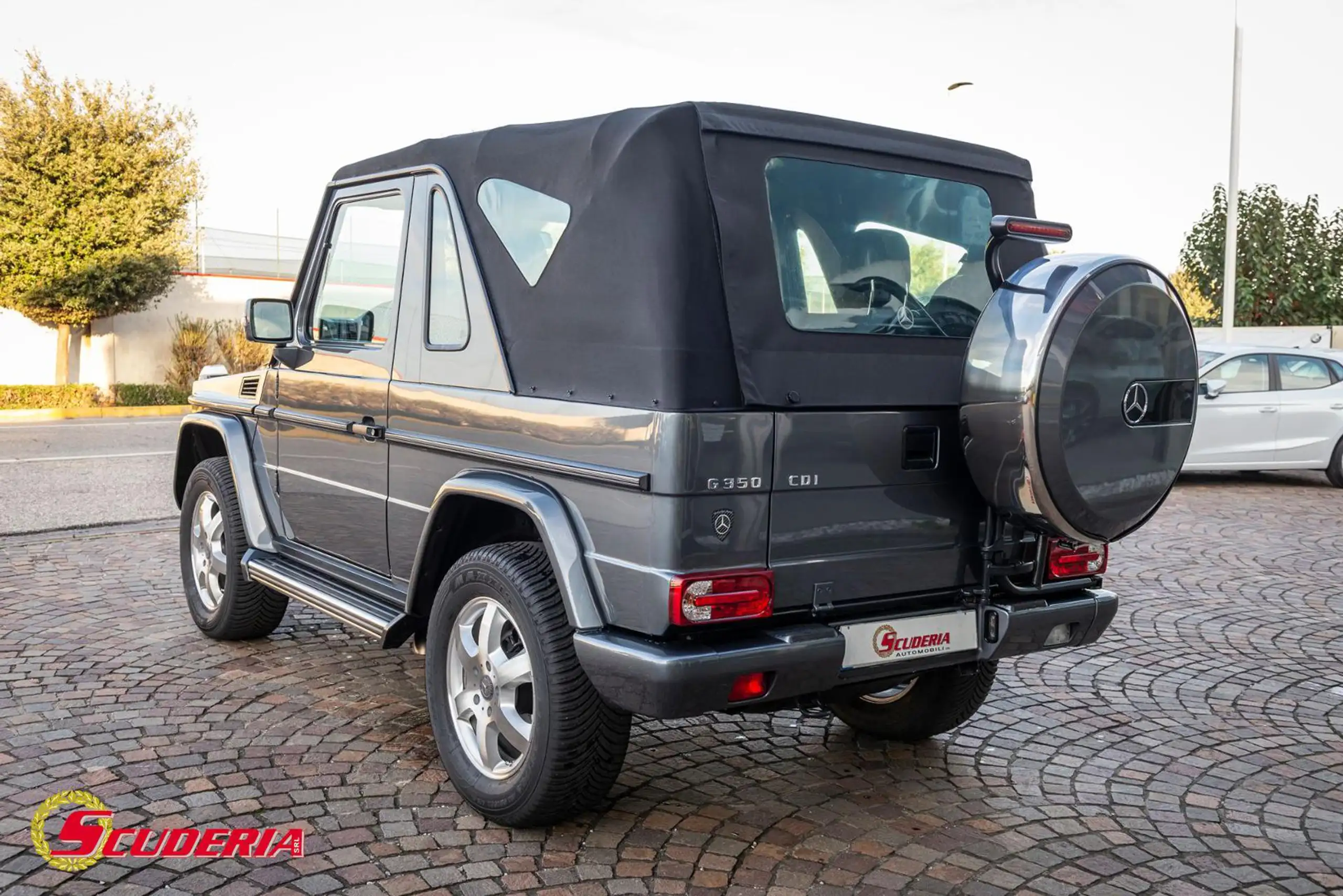 Mercedes-Benz - G 350