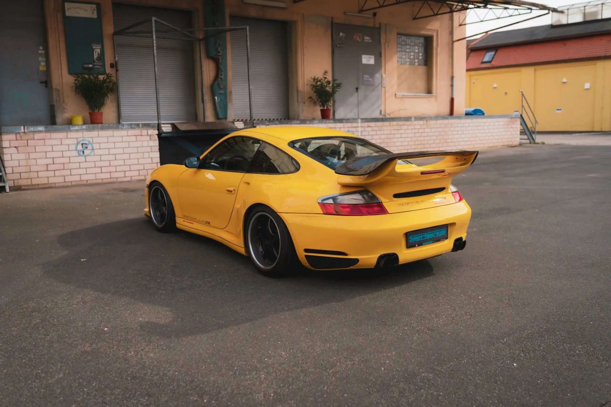 Porsche - 996