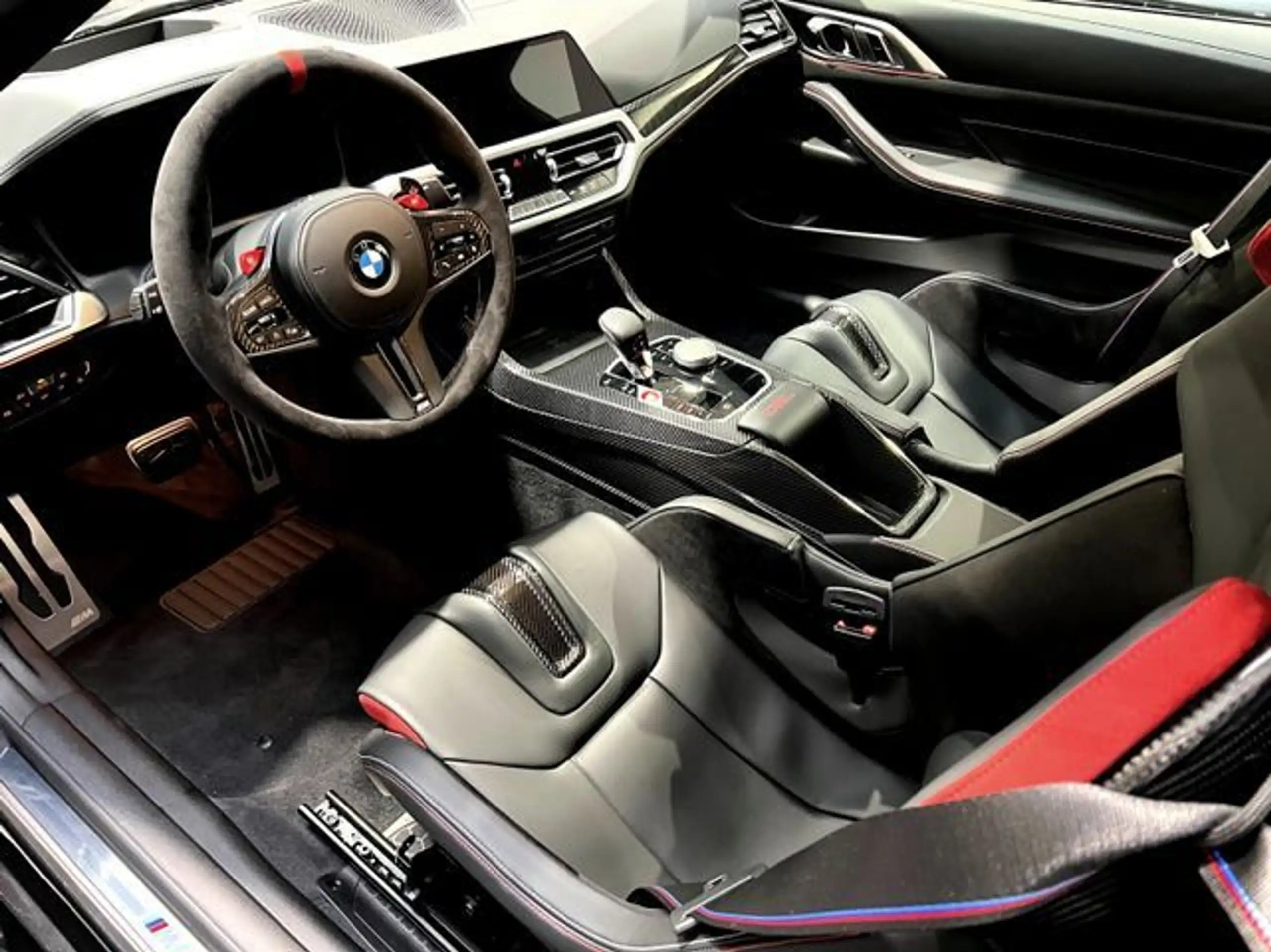 BMW - M4