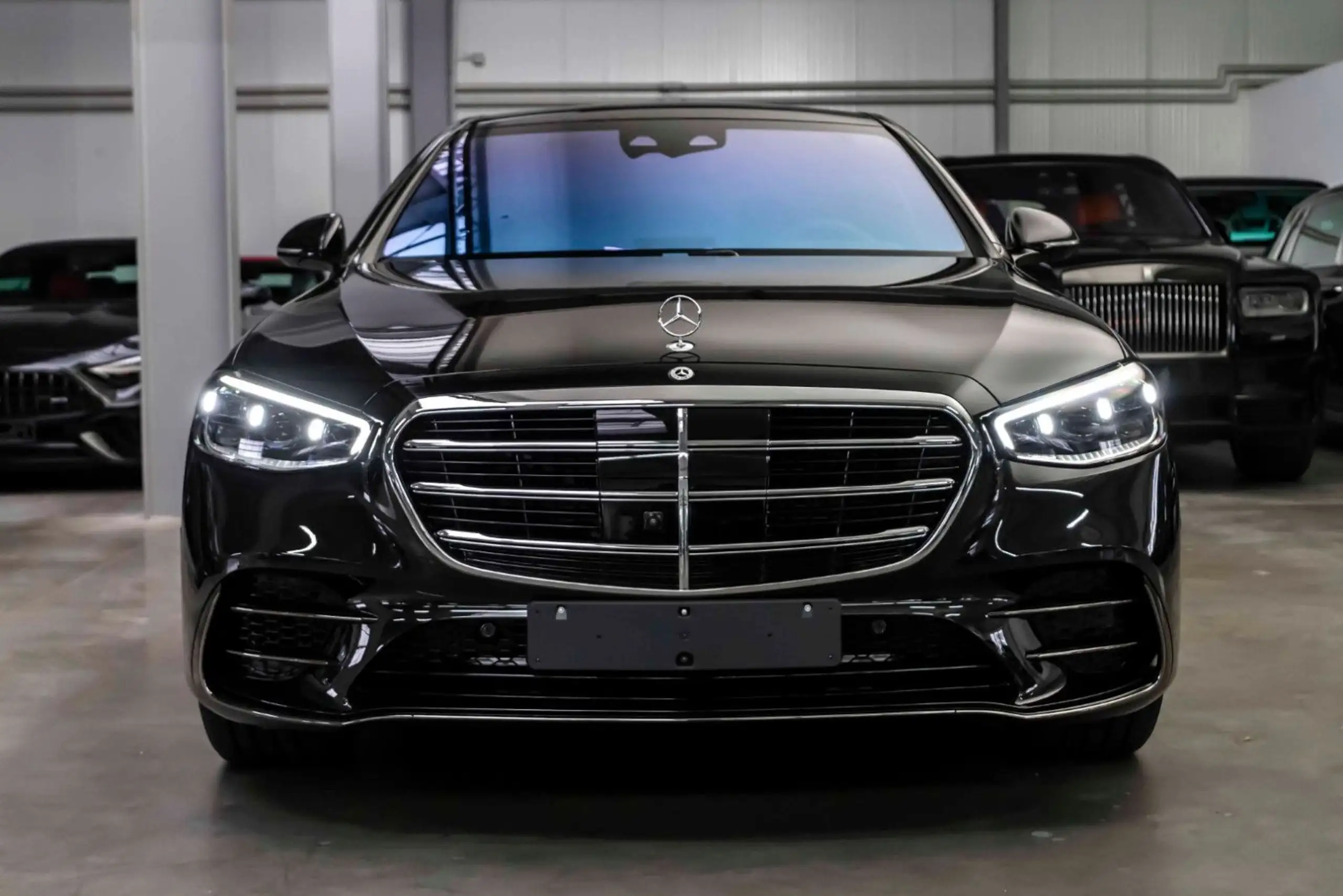 Mercedes-Benz - S 580