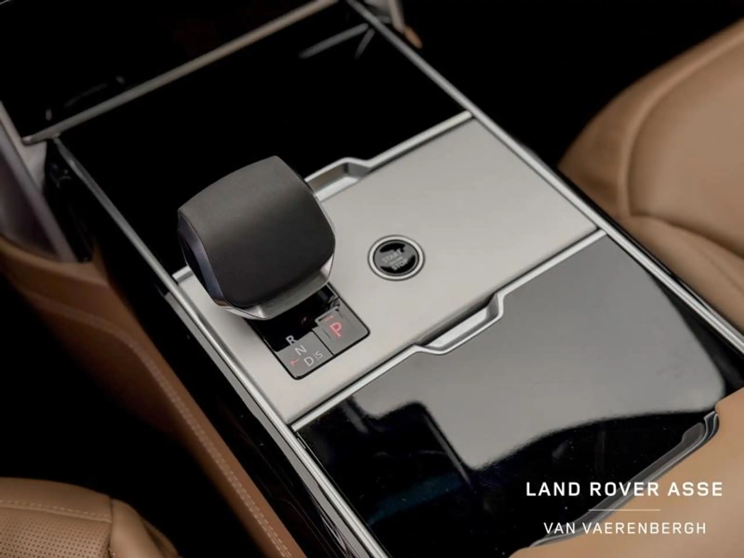 Land Rover - Range Rover