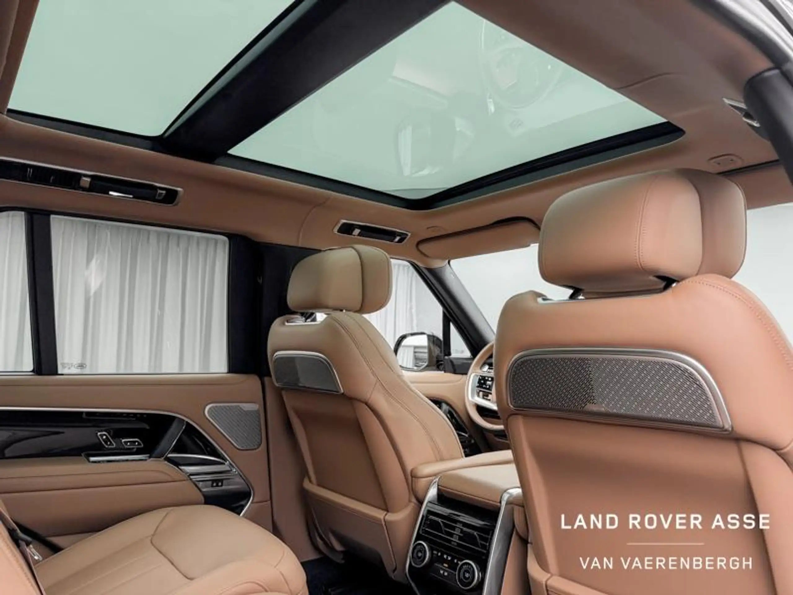 Land Rover - Range Rover