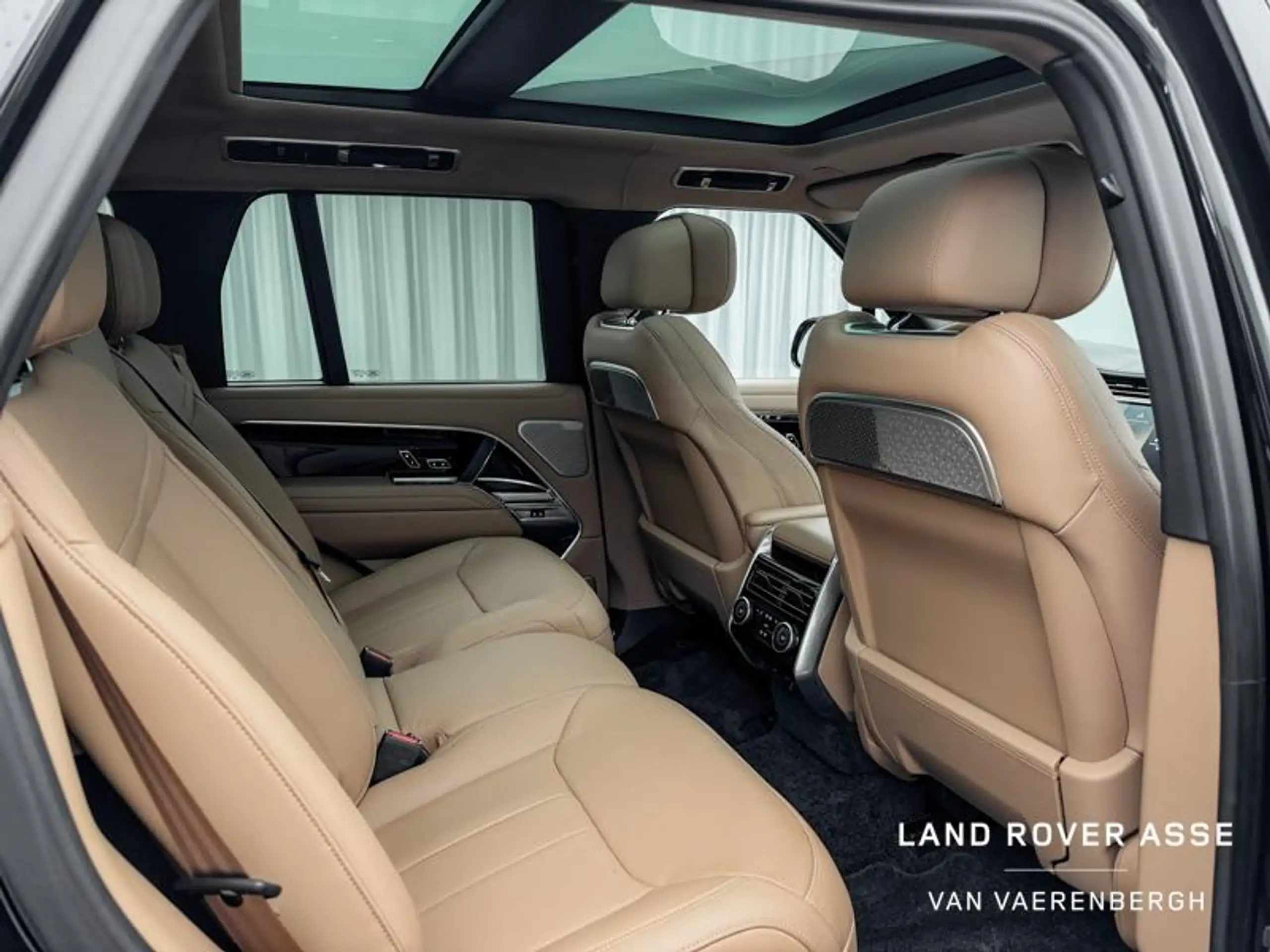 Land Rover - Range Rover