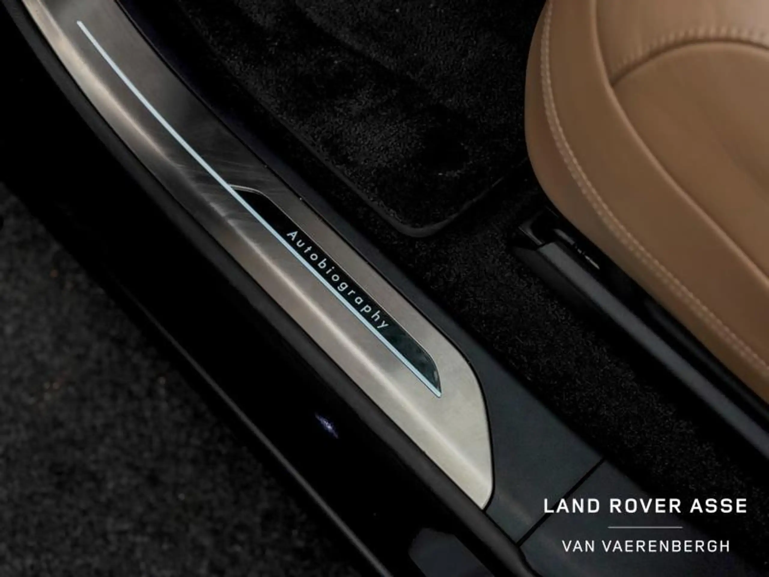 Land Rover - Range Rover