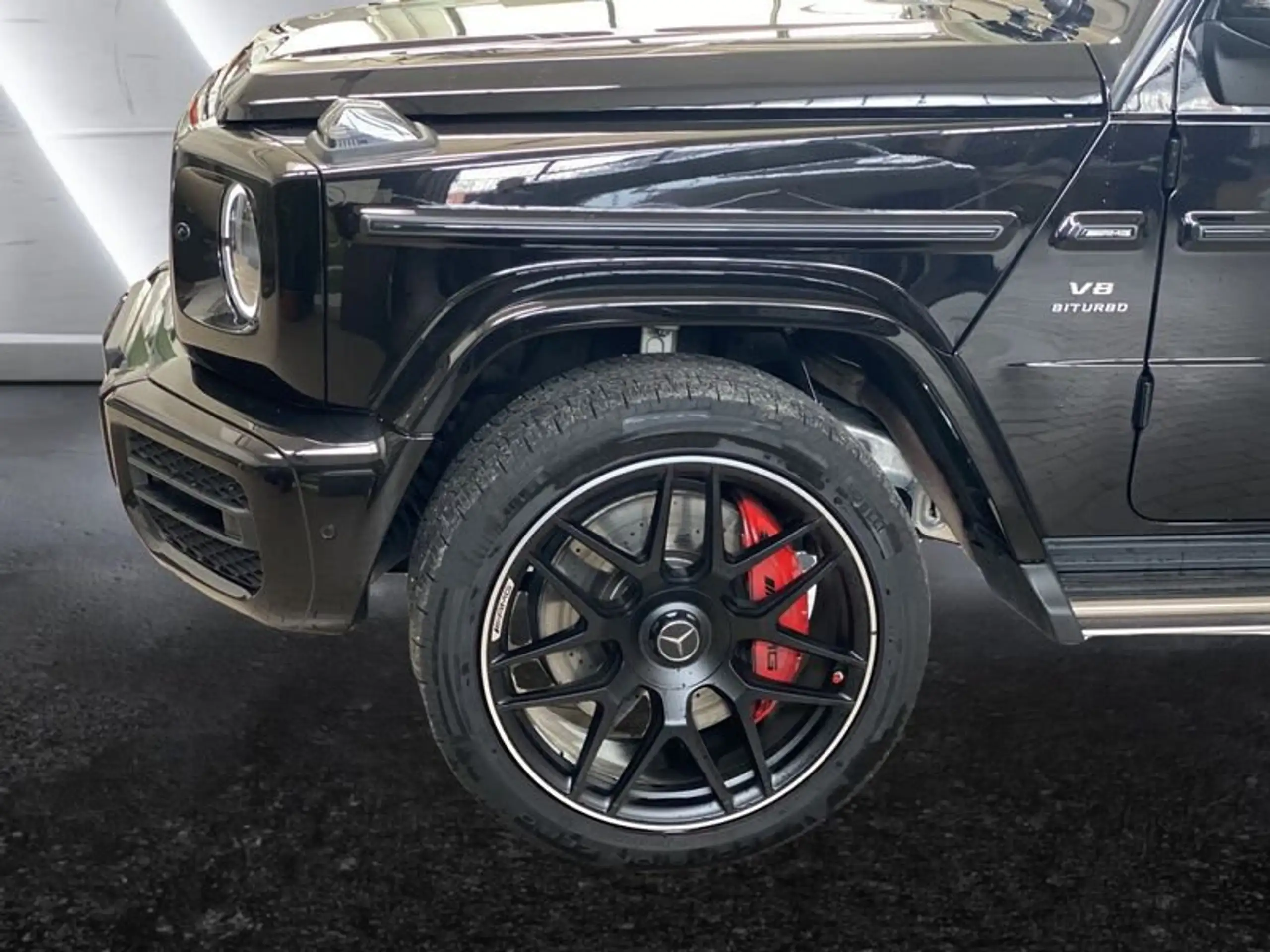 Mercedes-Benz - G 63 AMG