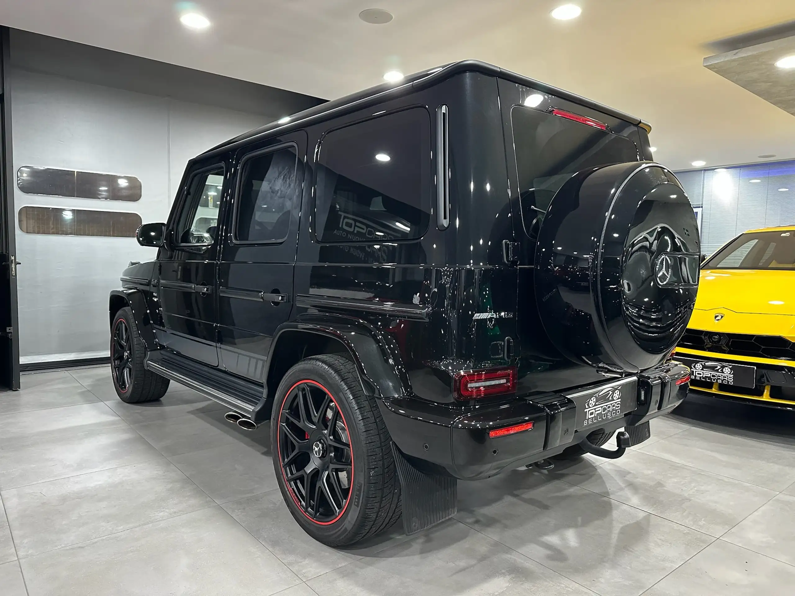 Mercedes-Benz - G 63 AMG