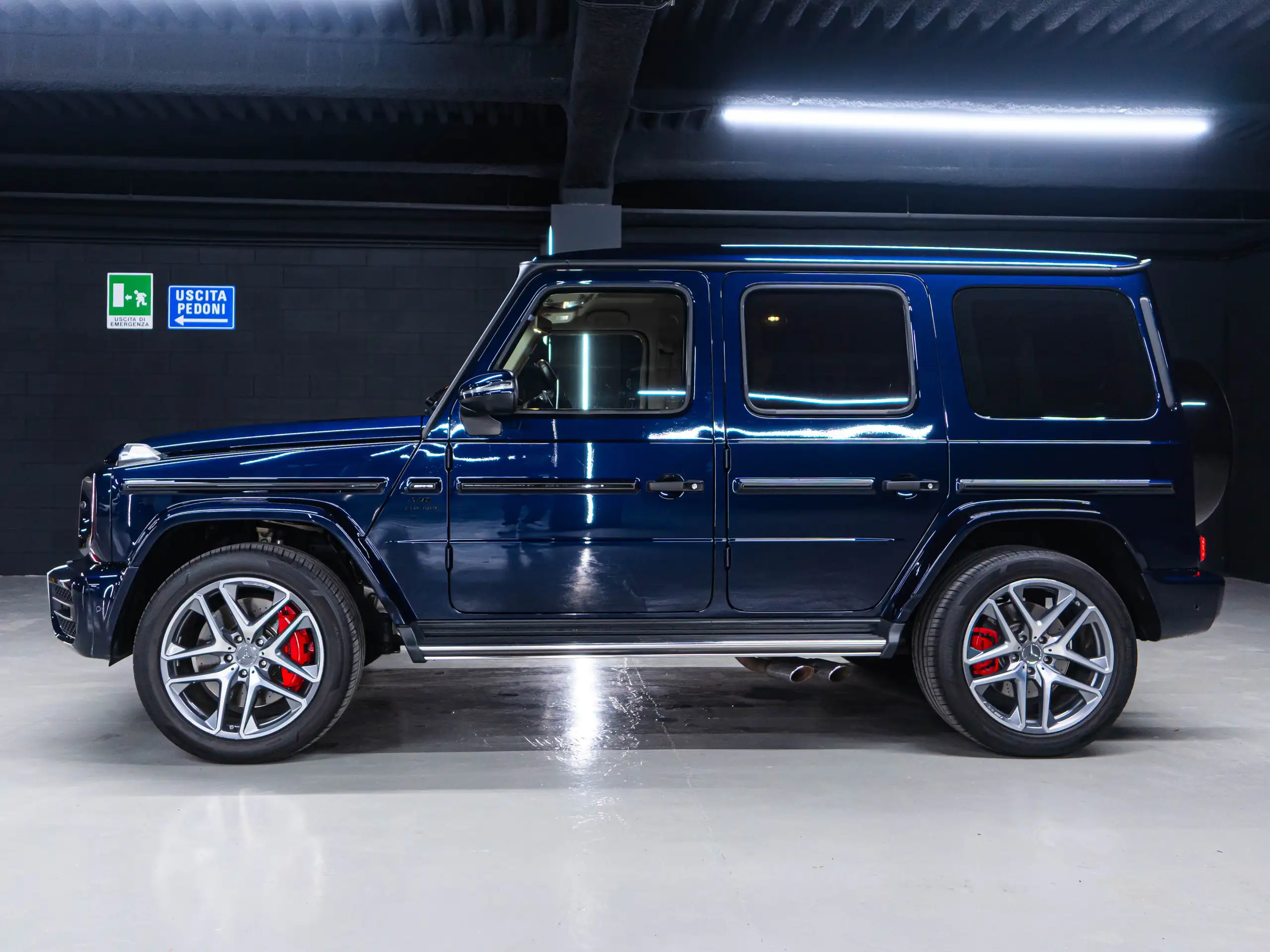 Mercedes-Benz - G 63 AMG