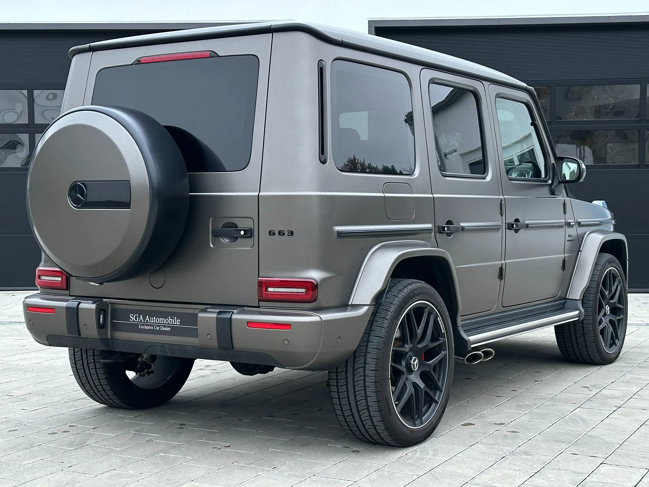 Mercedes-Benz - G 63 AMG