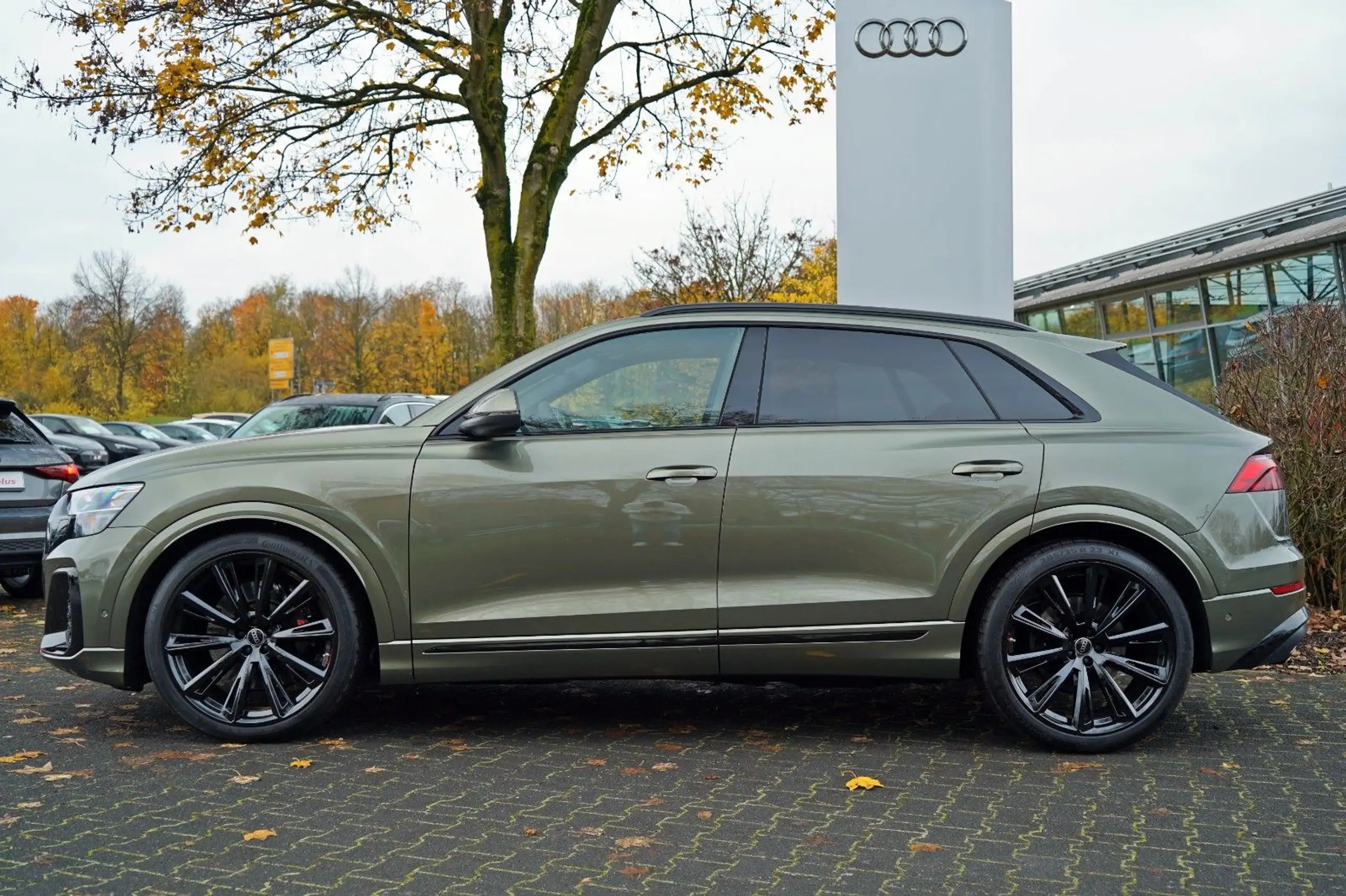 Audi - SQ8