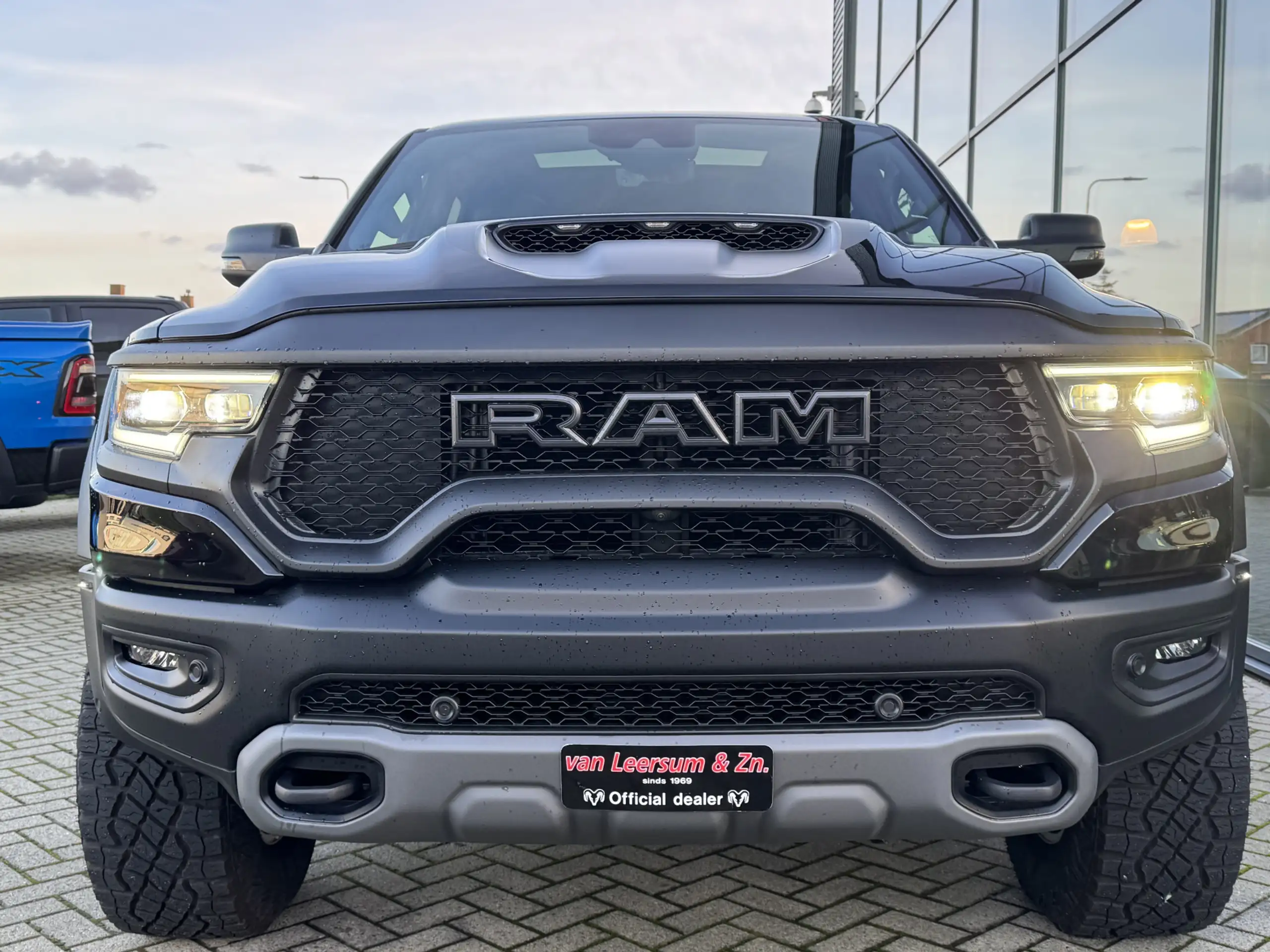 Dodge - RAM