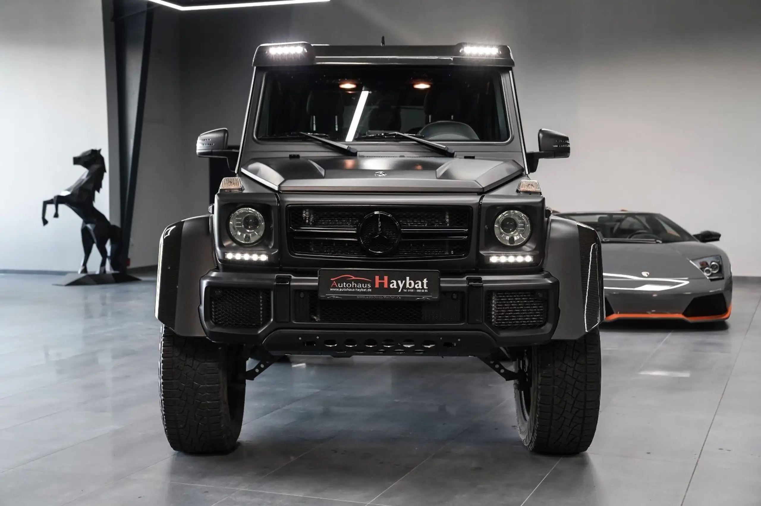 Mercedes-Benz - G 500