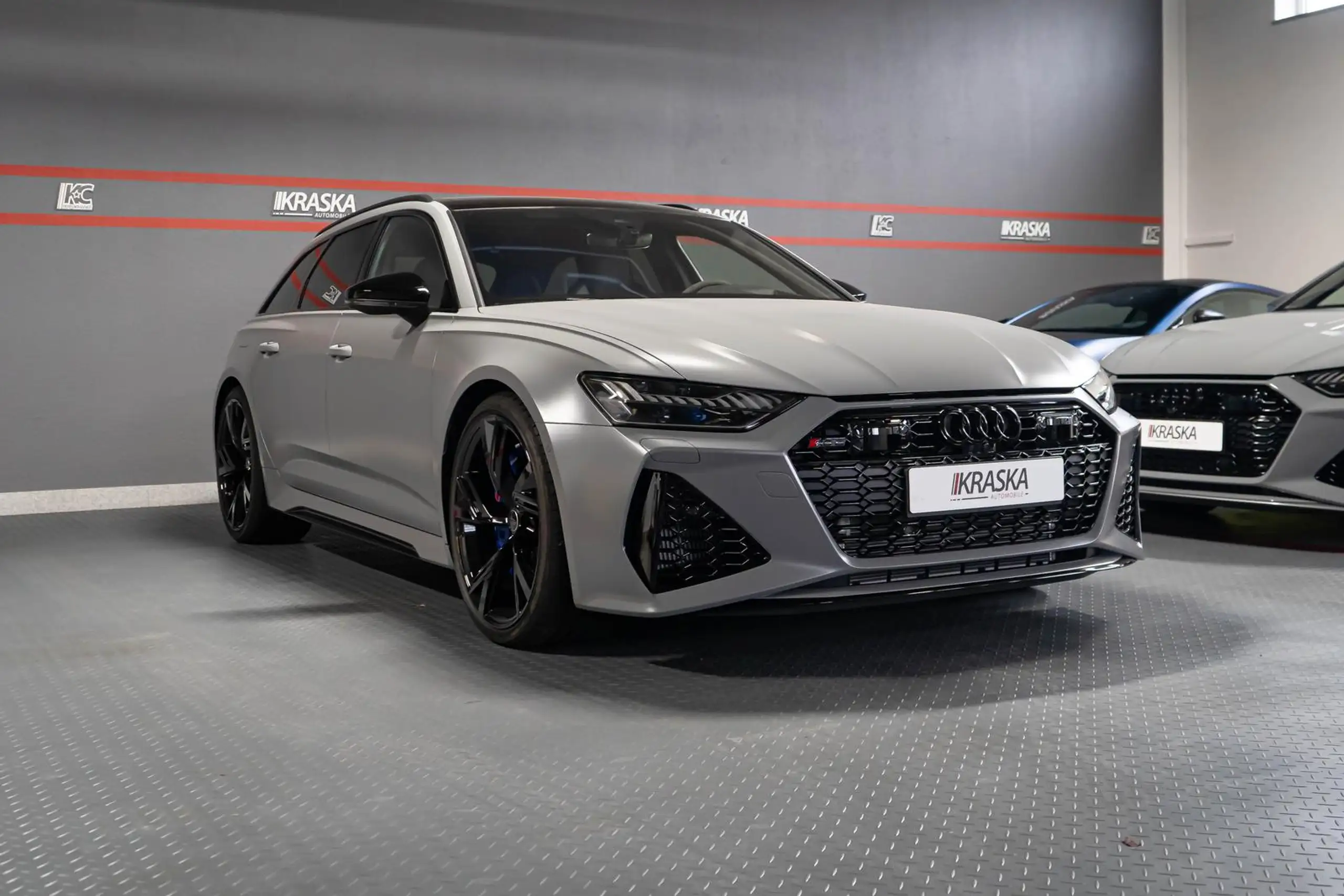 Audi - RS6