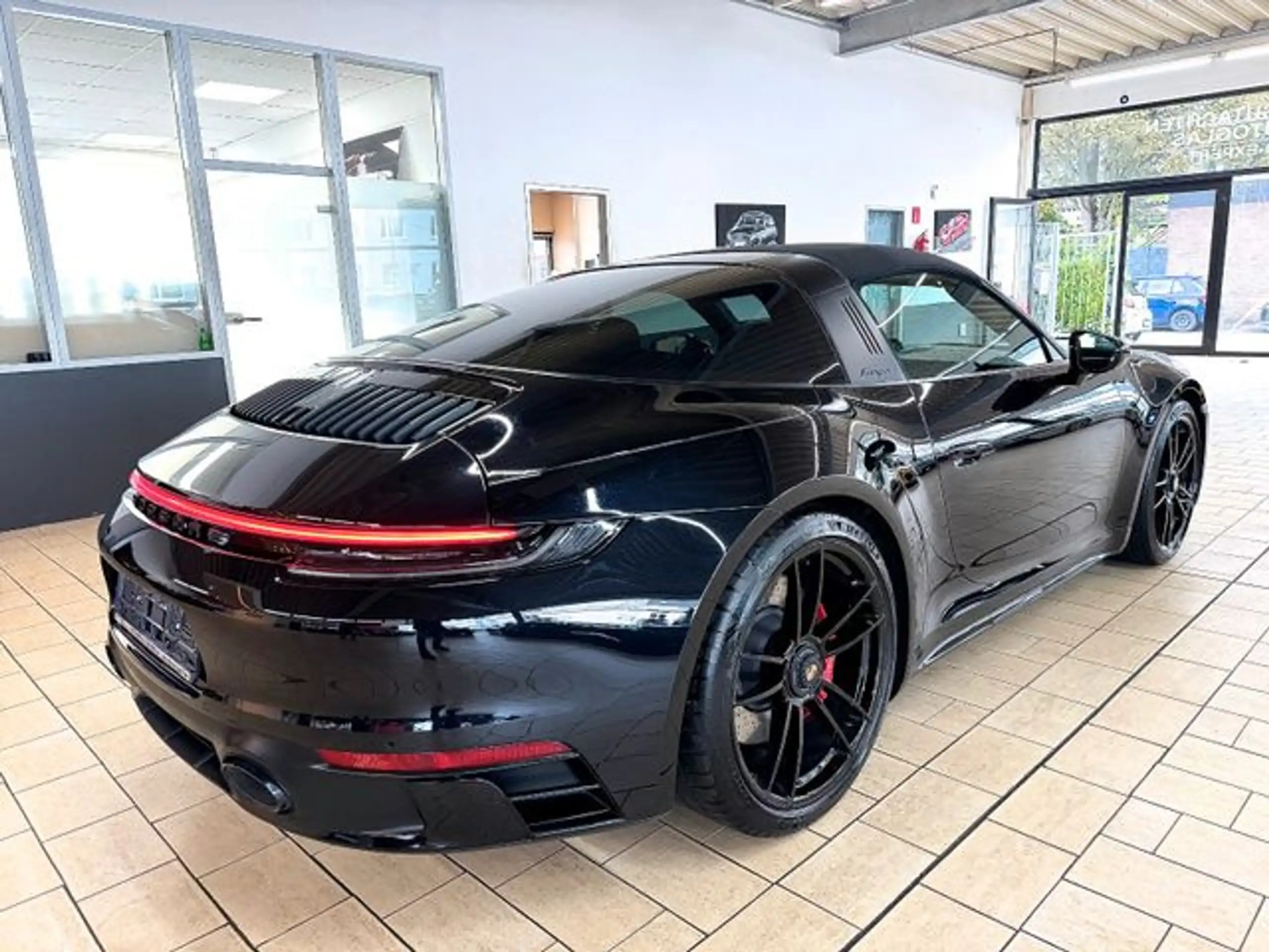 Porsche - 992