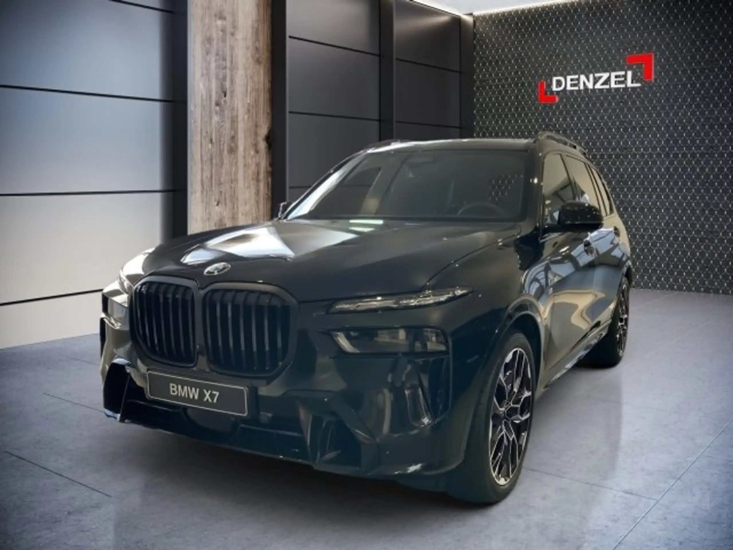 BMW - X7