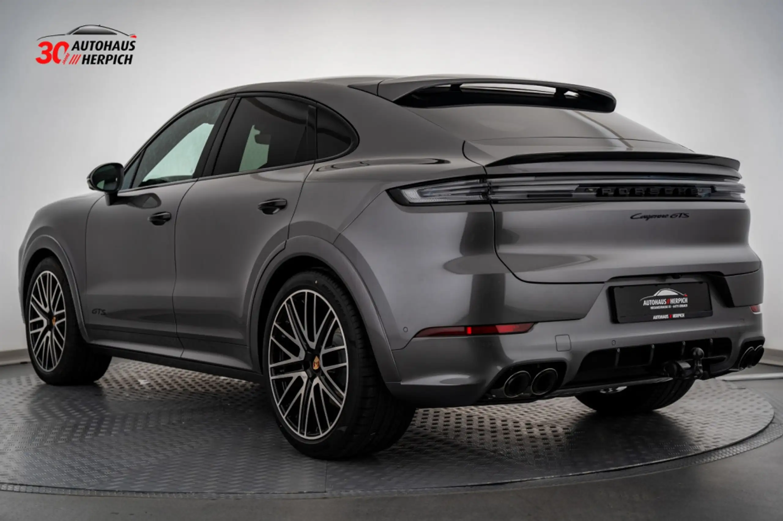 Porsche - Cayenne