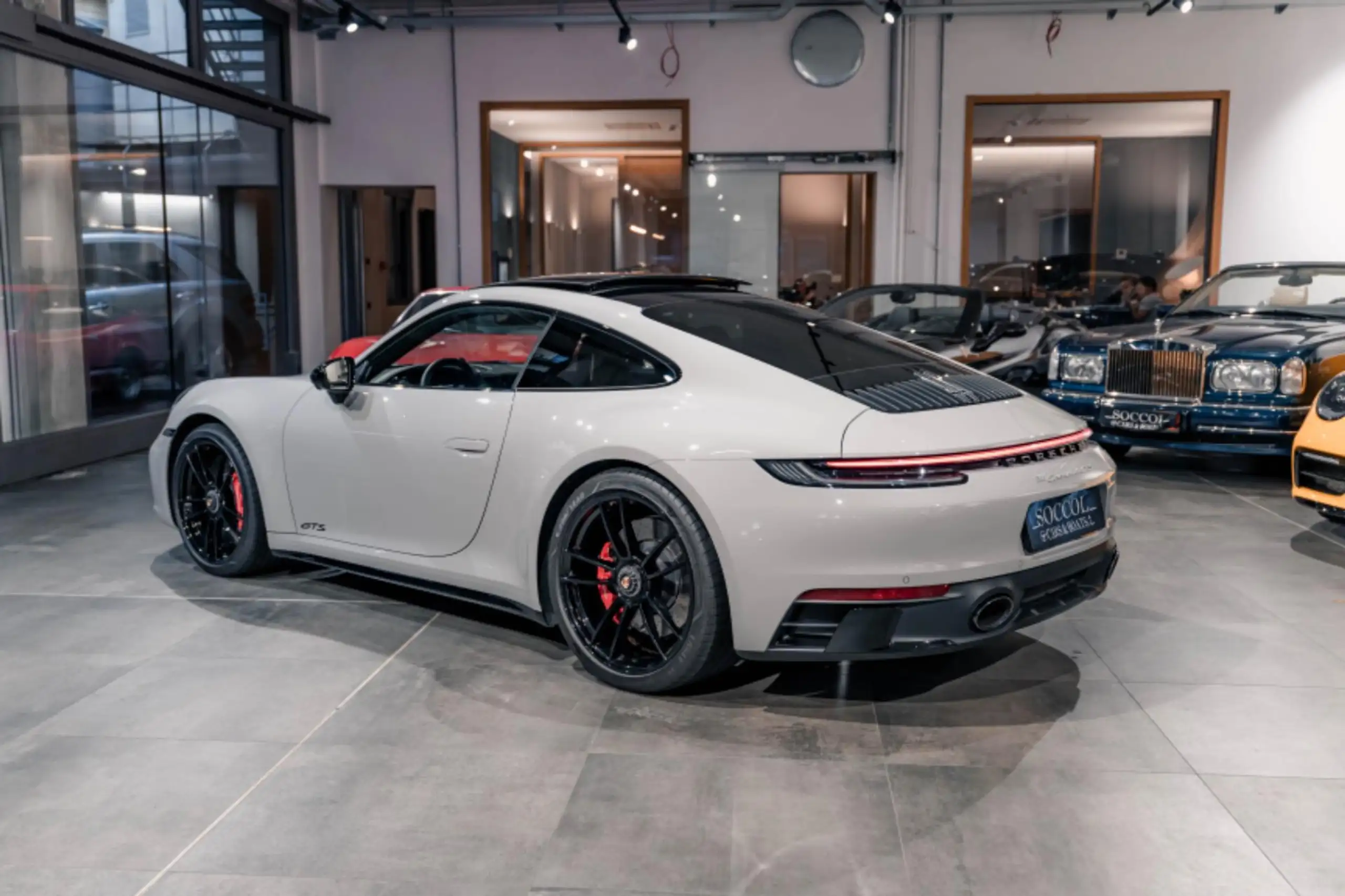 Porsche - 992