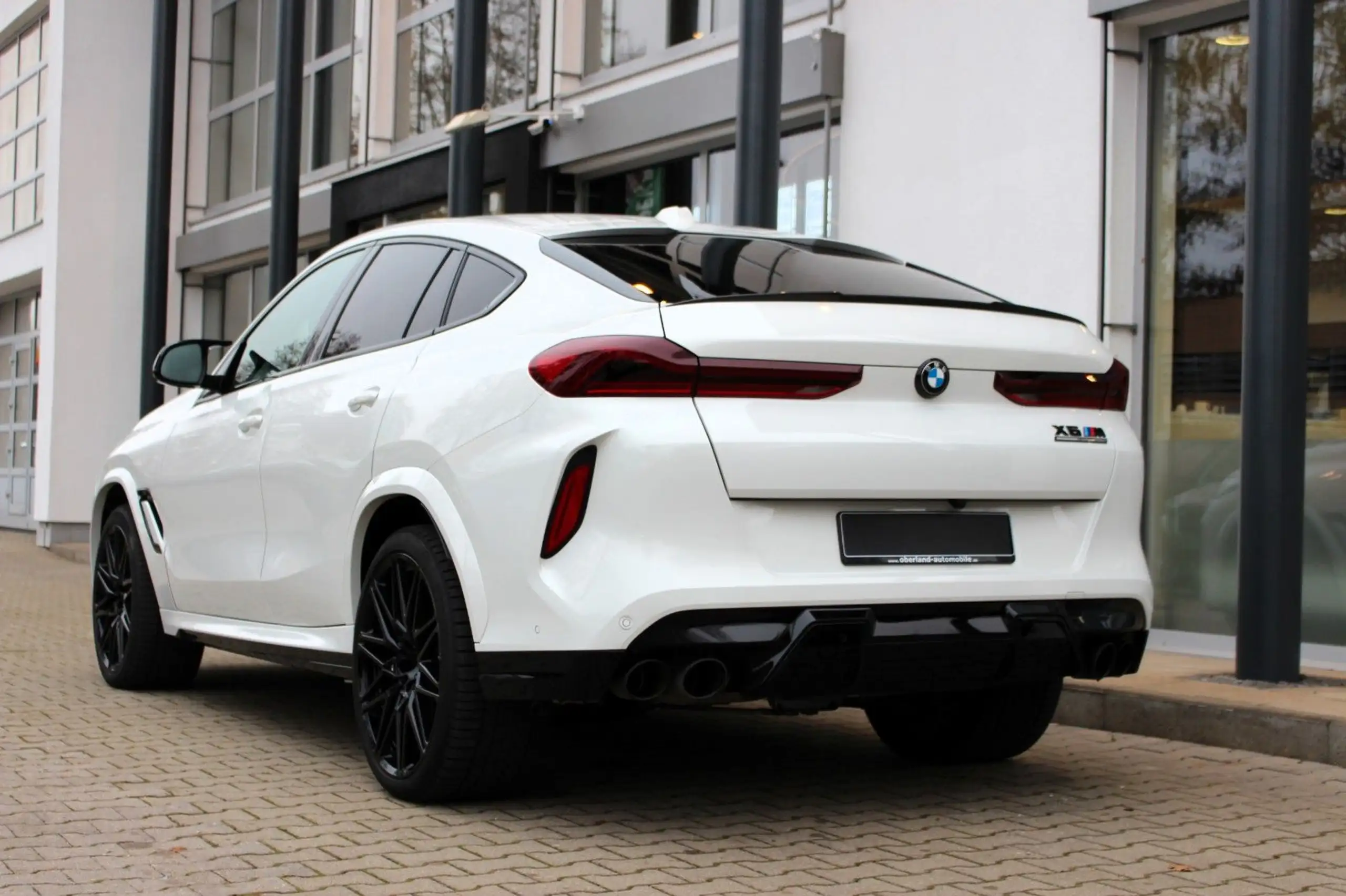 BMW - X6 M