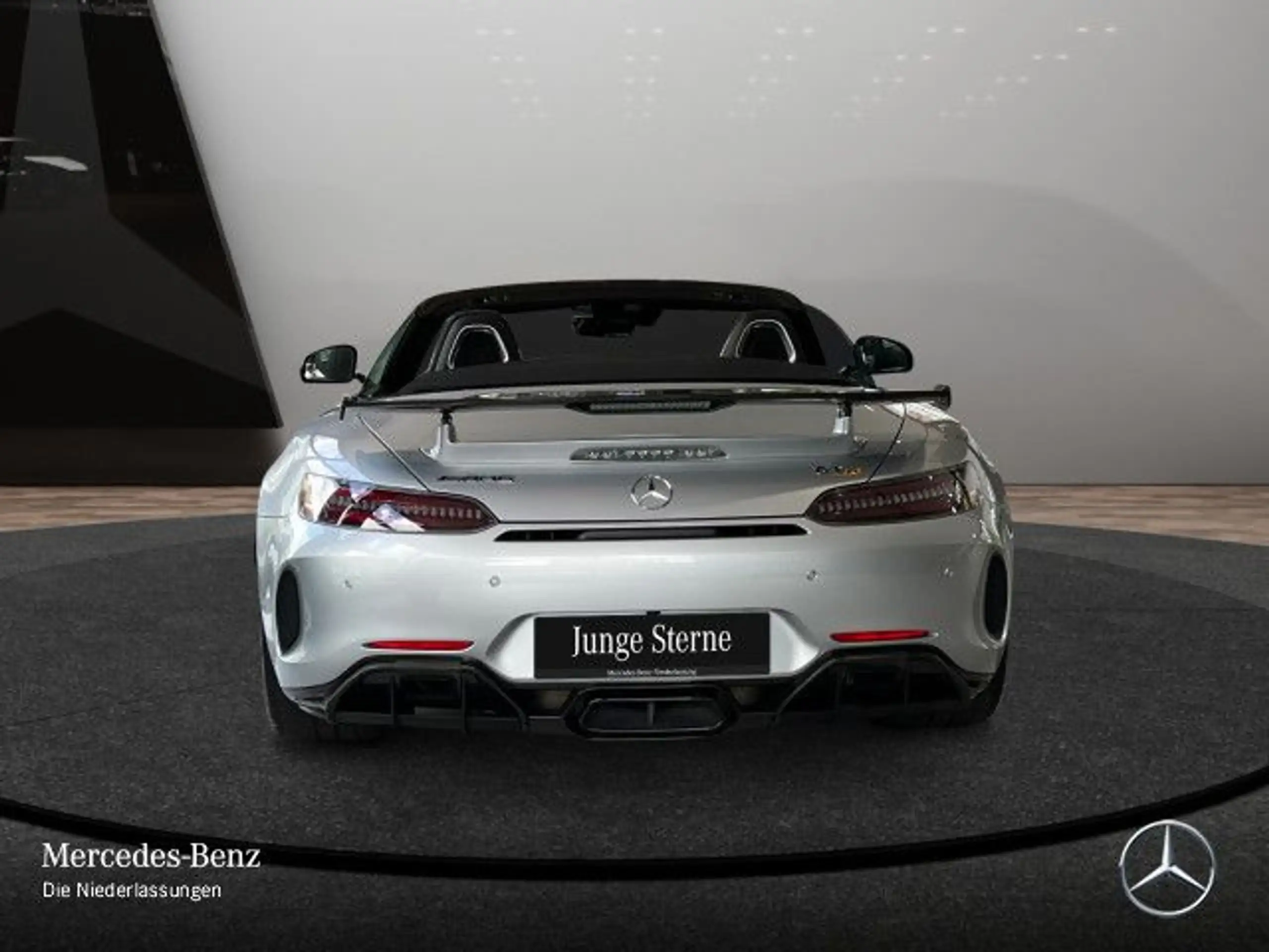 Mercedes-Benz - AMG GT