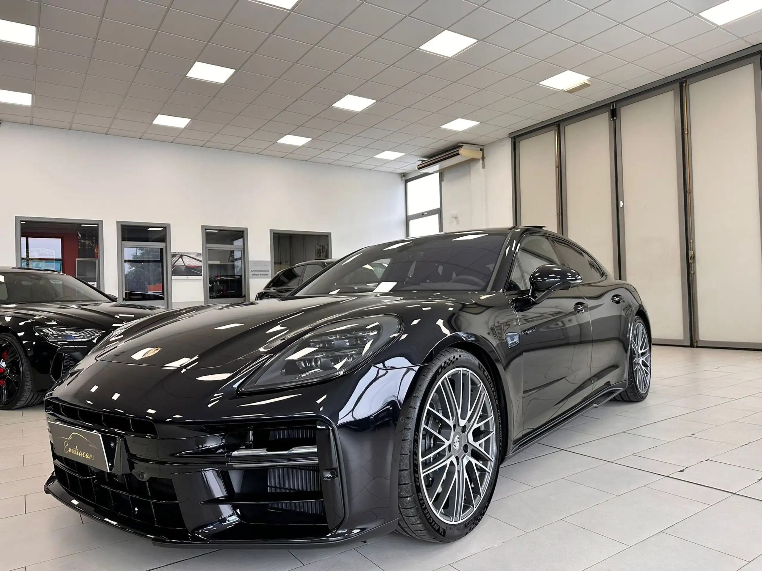 Porsche - Panamera