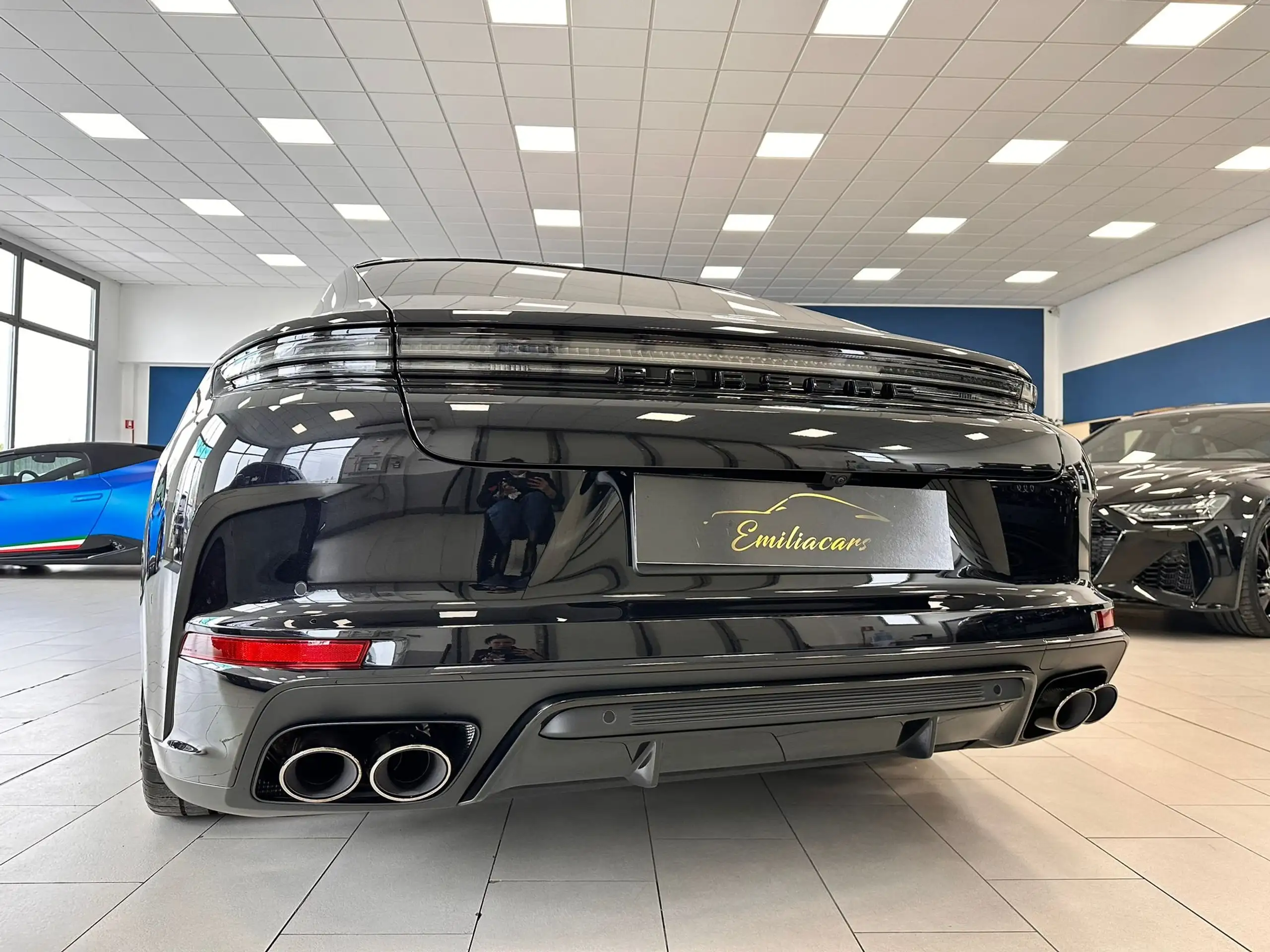 Porsche - Panamera