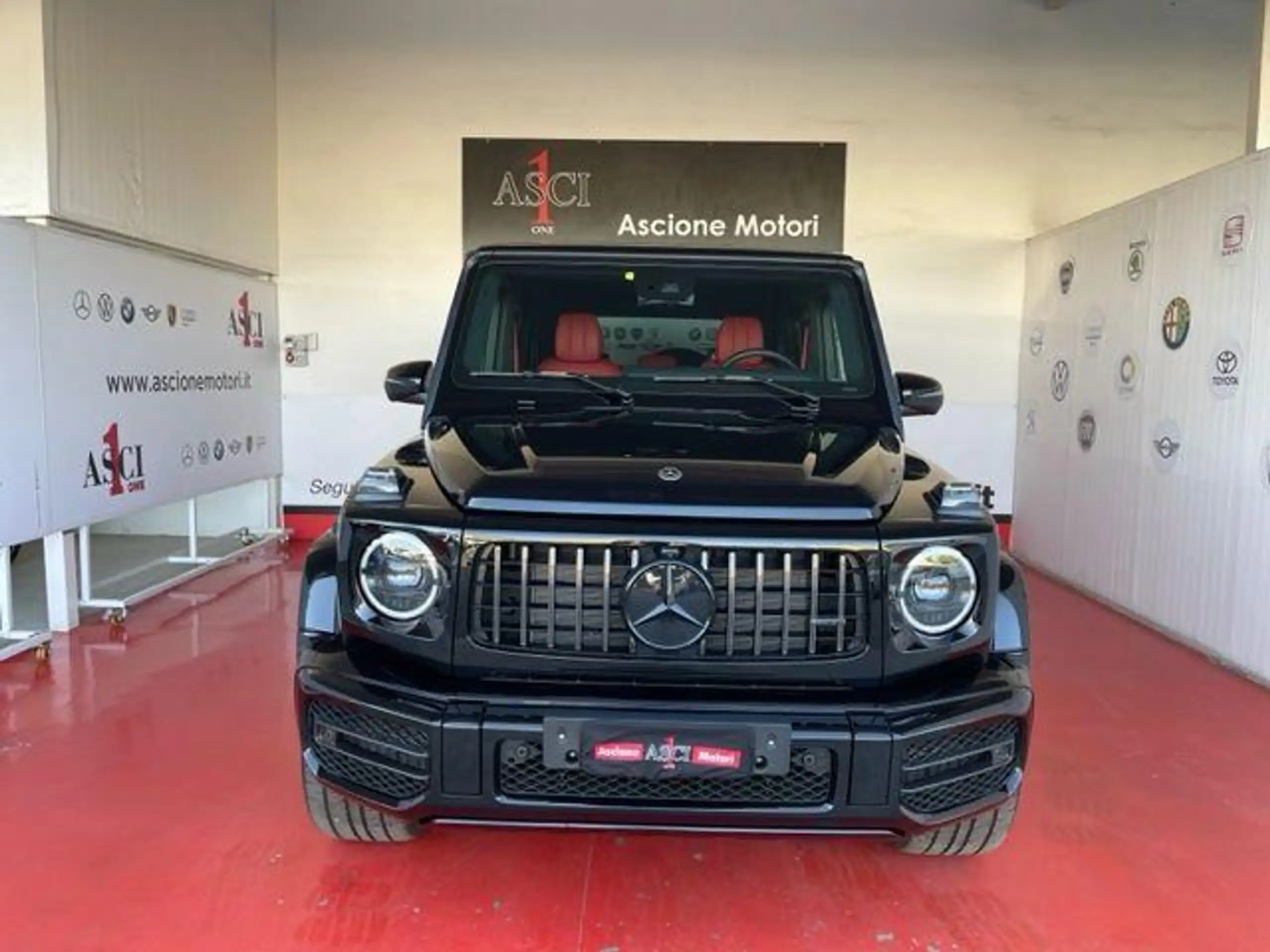 Mercedes-Benz - G 63 AMG