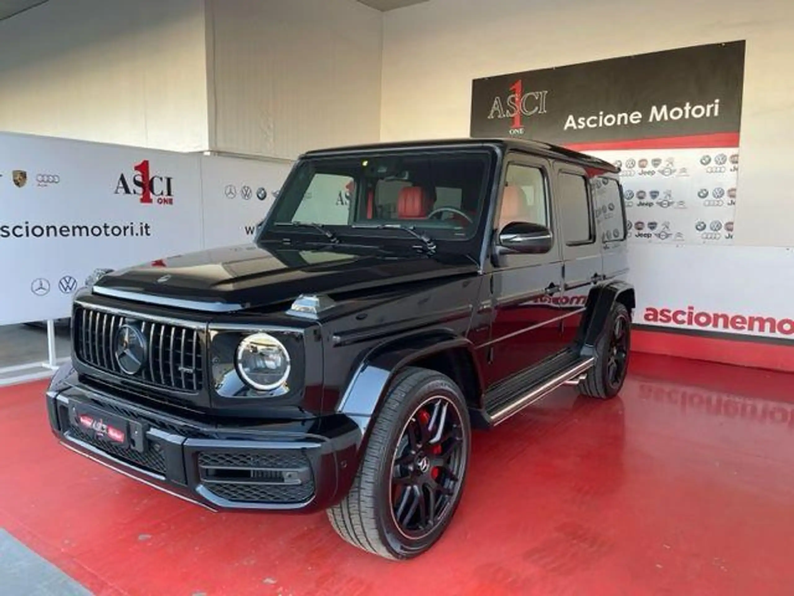 Mercedes-Benz - G 63 AMG