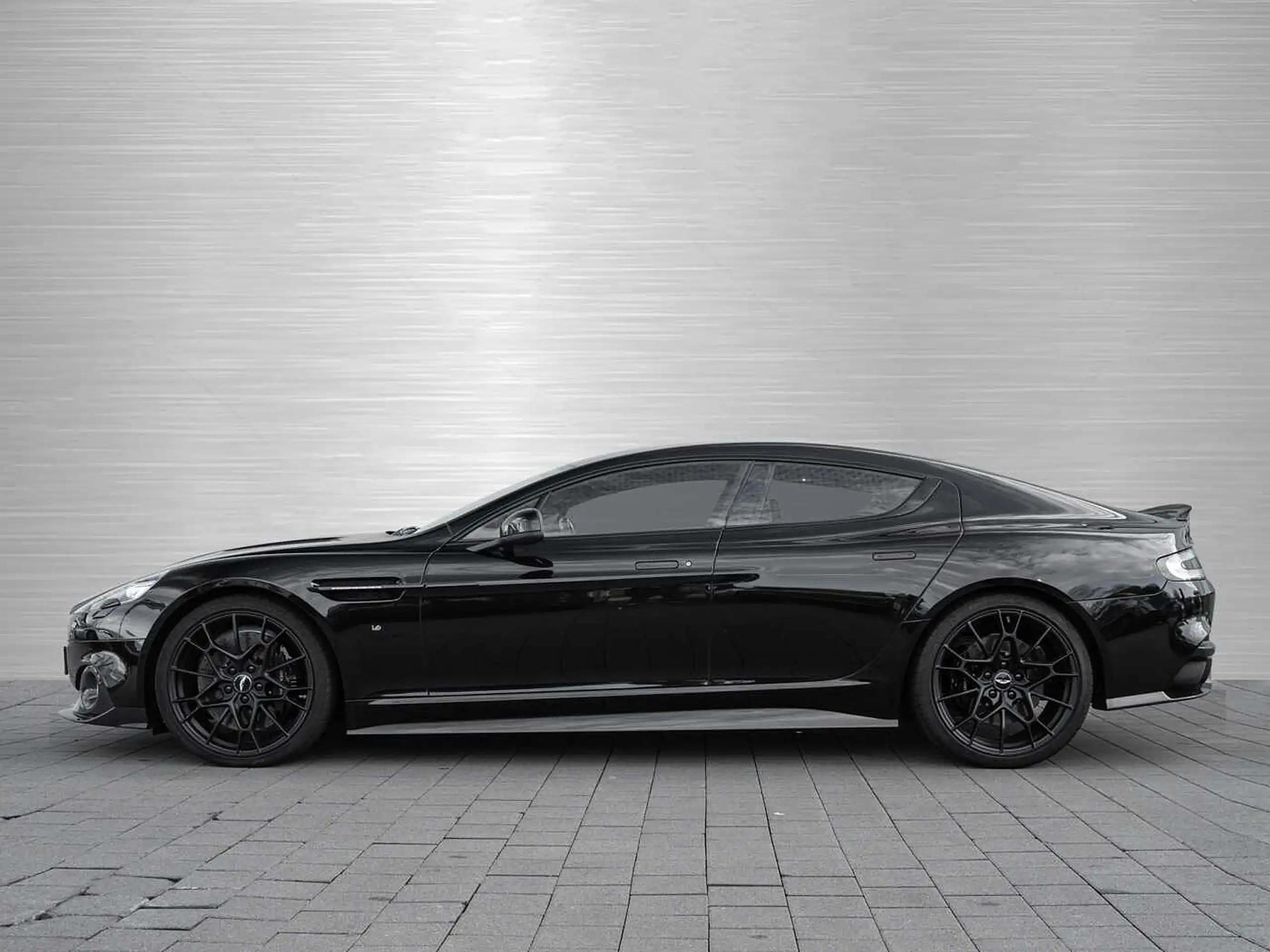 Aston Martin - Rapide