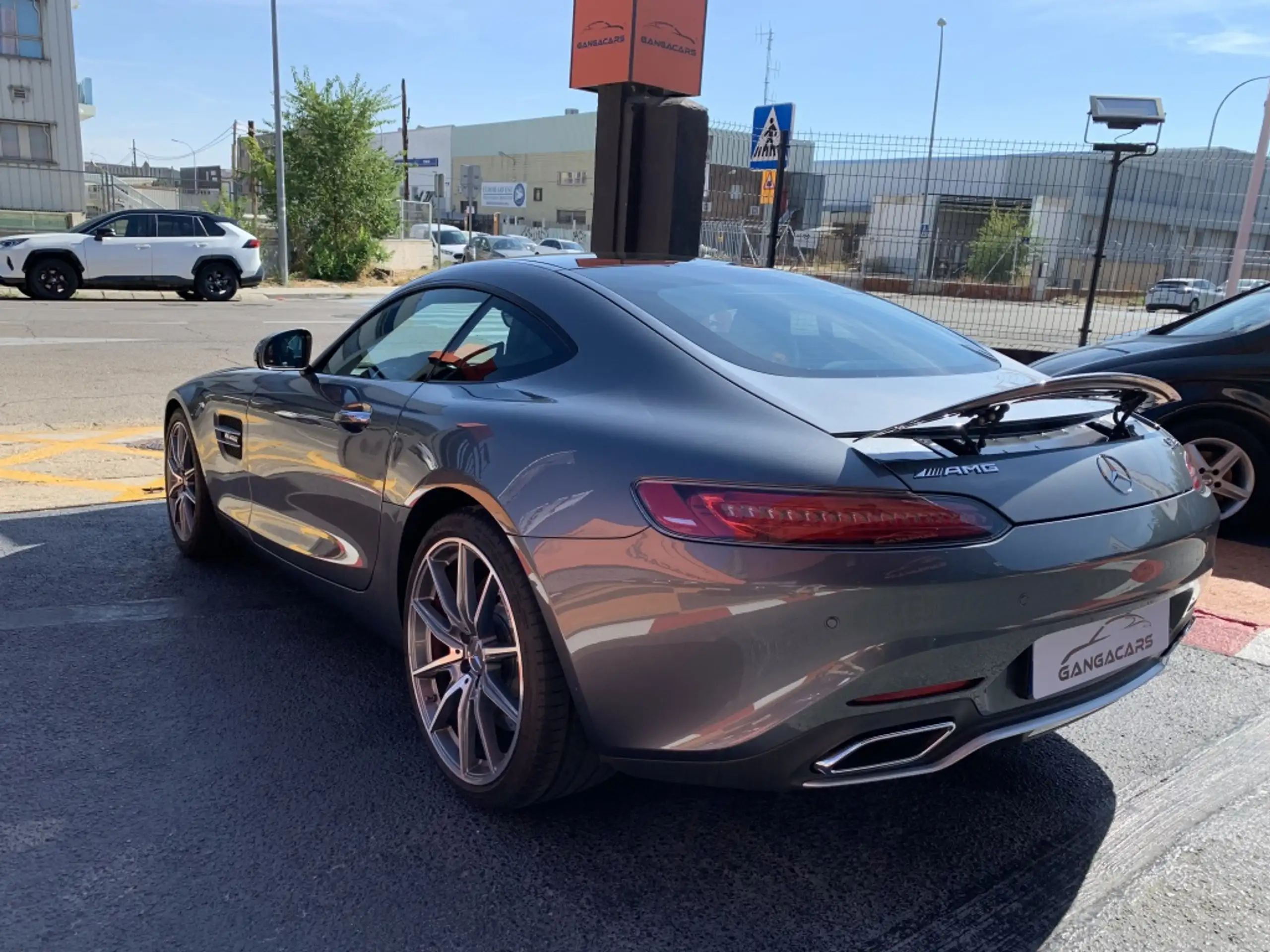 Mercedes-Benz - AMG GT