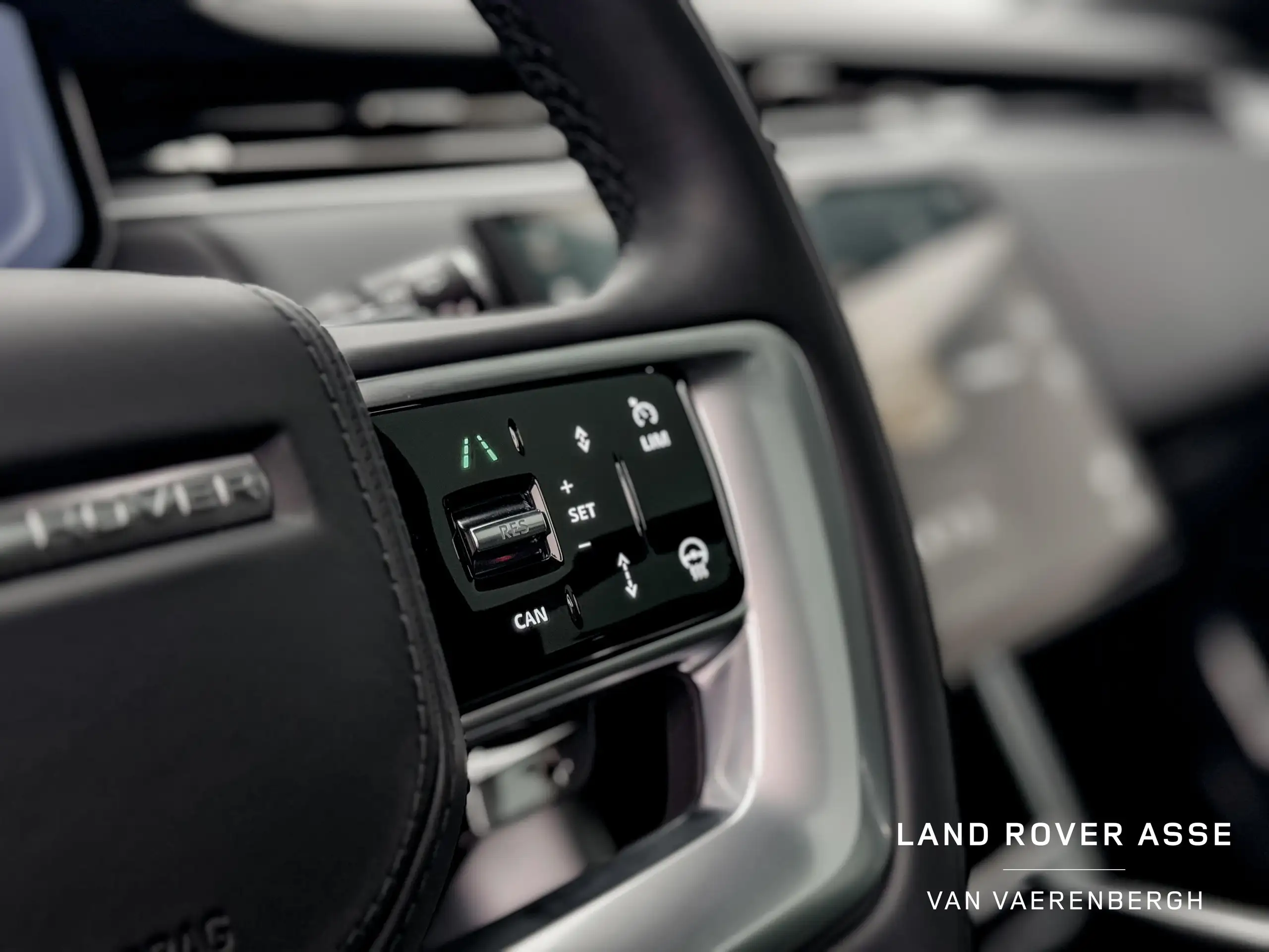 Land Rover - Range Rover