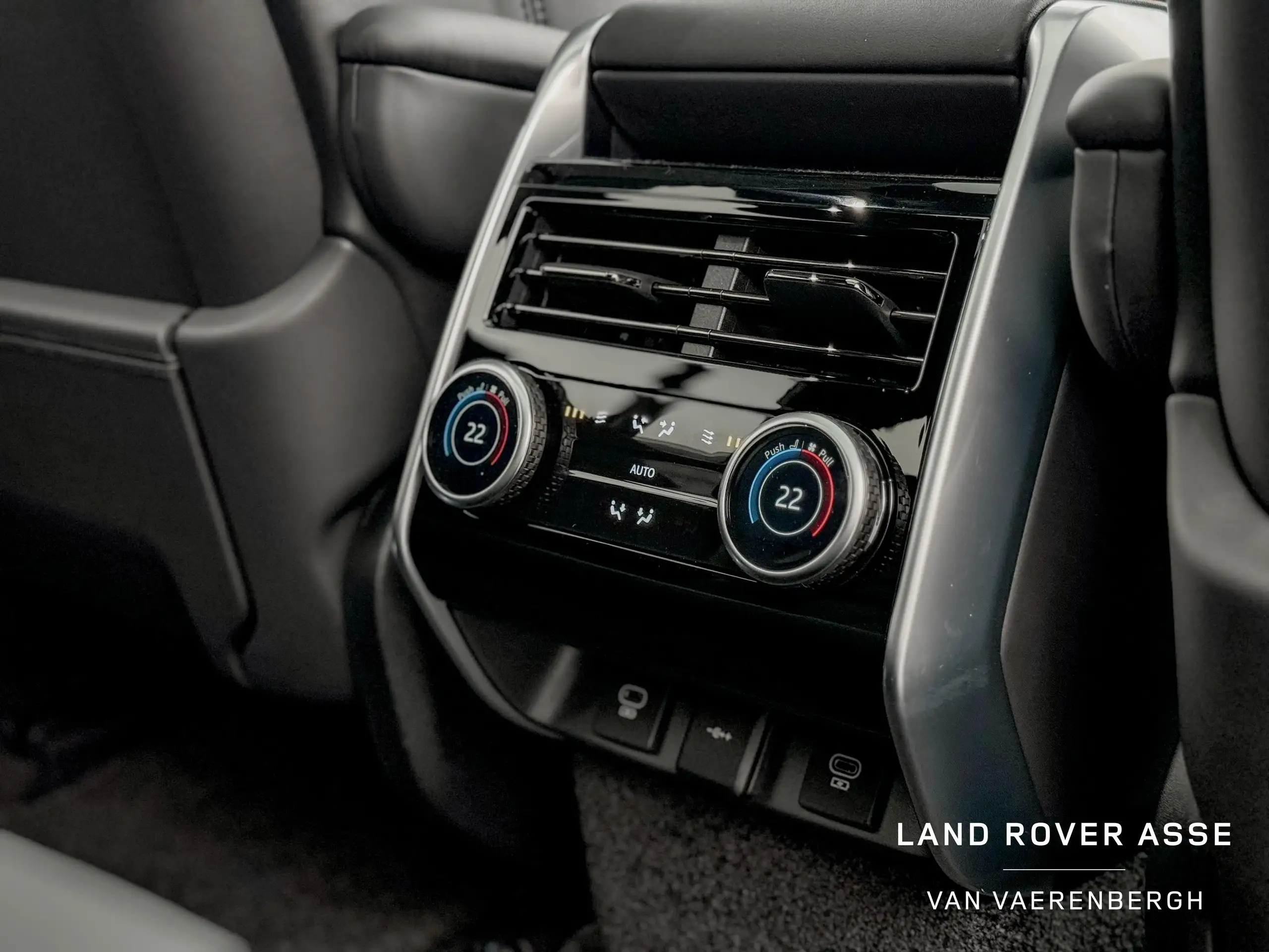 Land Rover - Range Rover