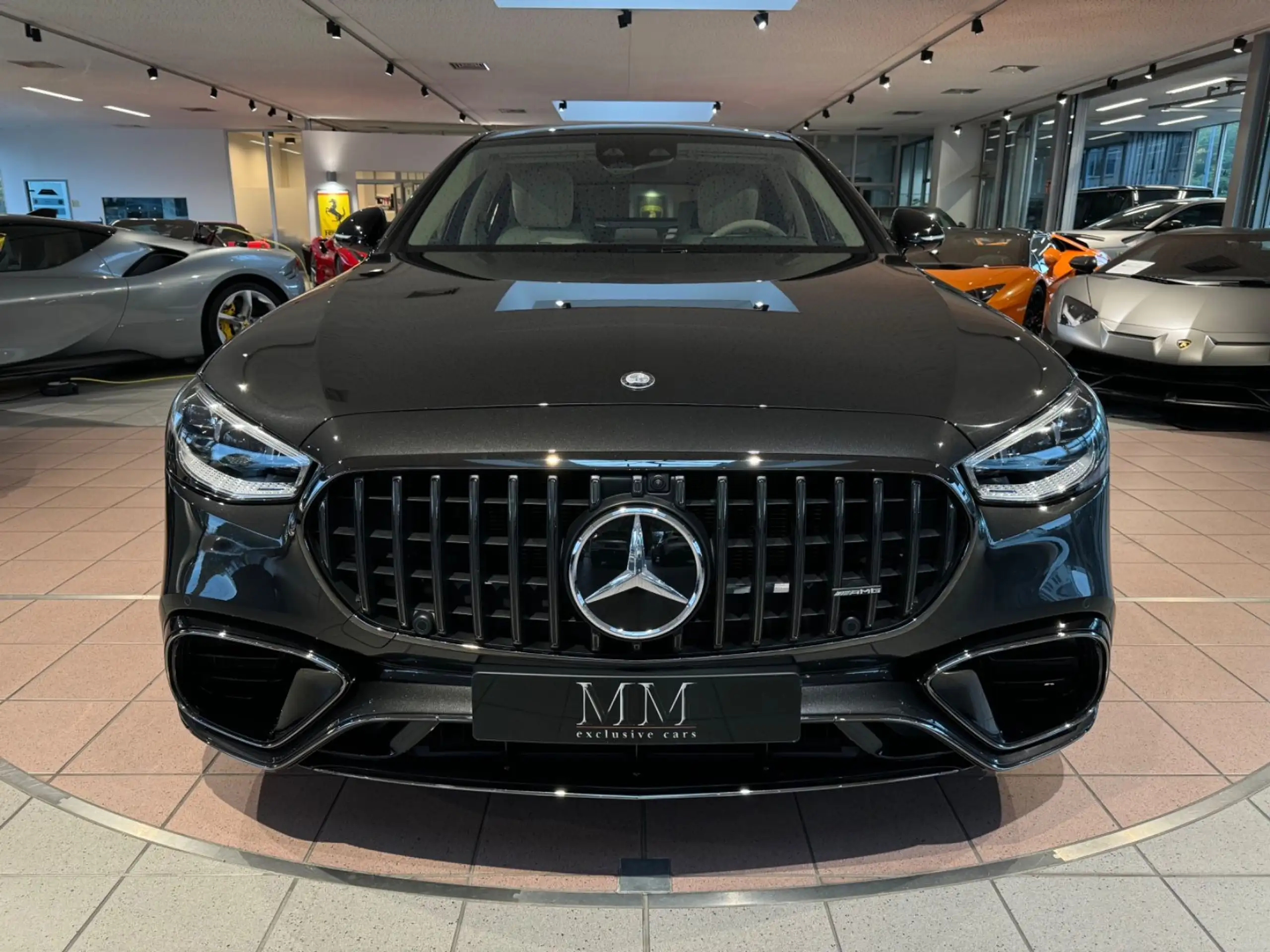 Mercedes-Benz - S 63 AMG