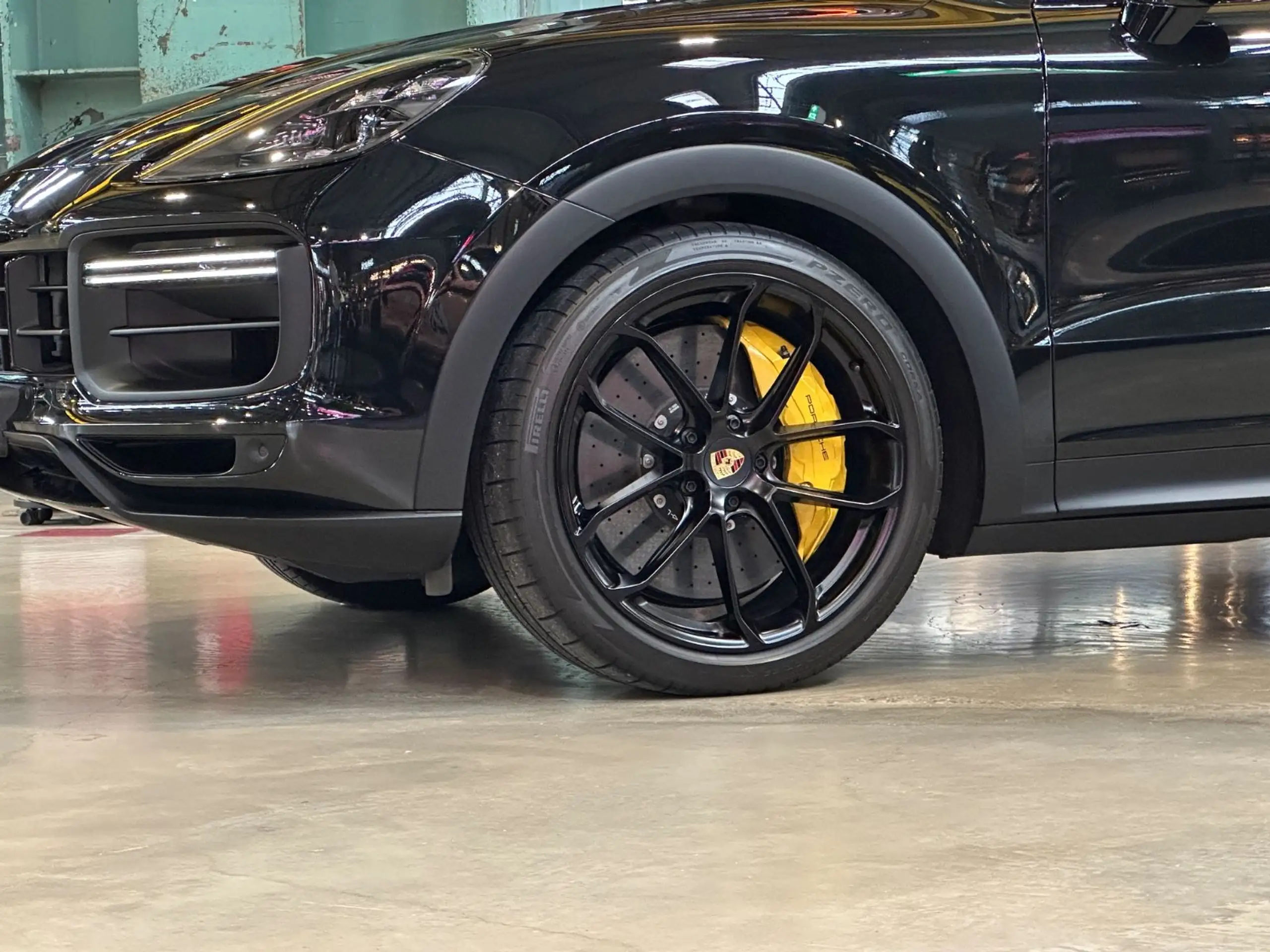 Porsche - Cayenne