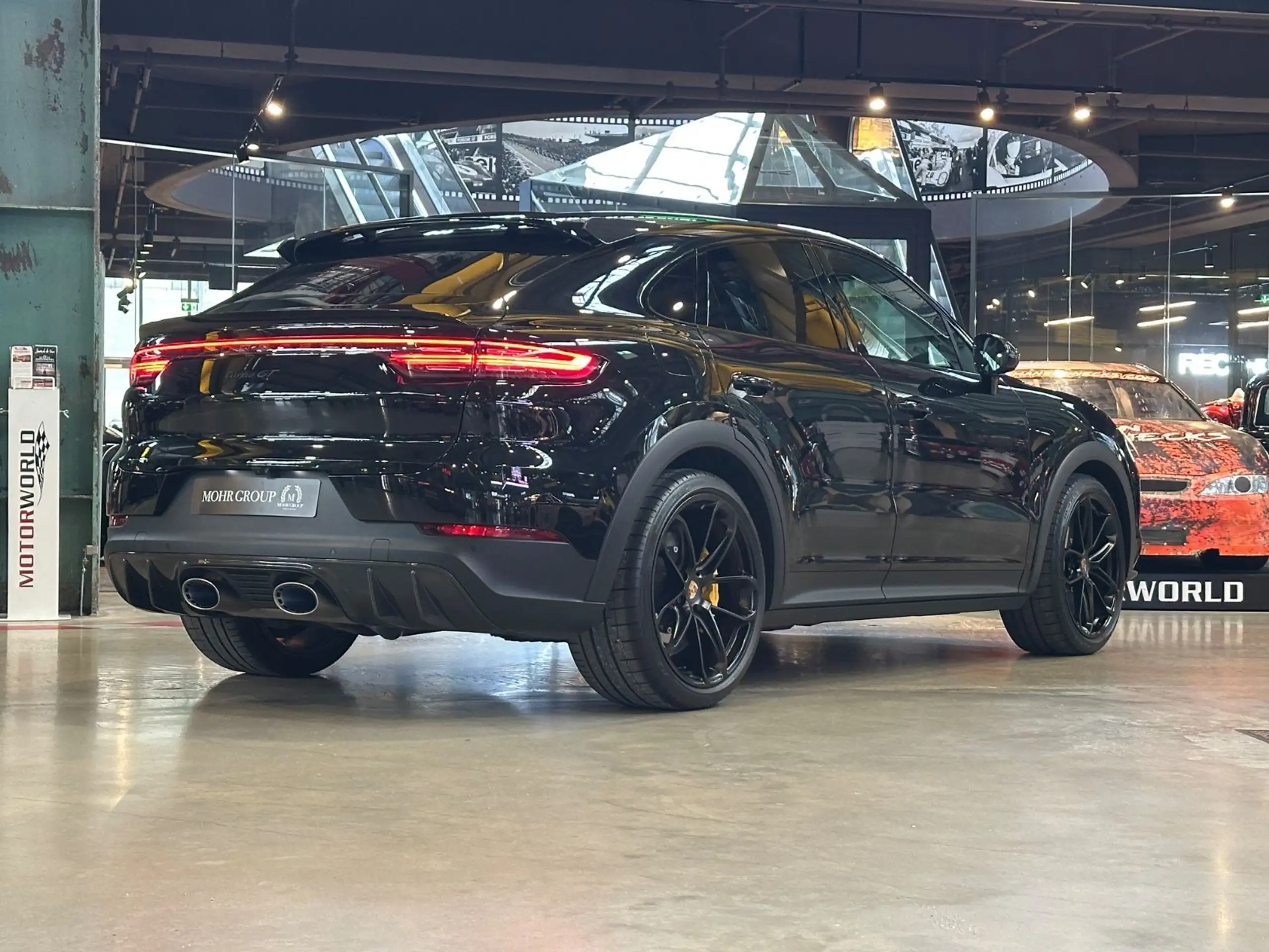 Porsche - Cayenne