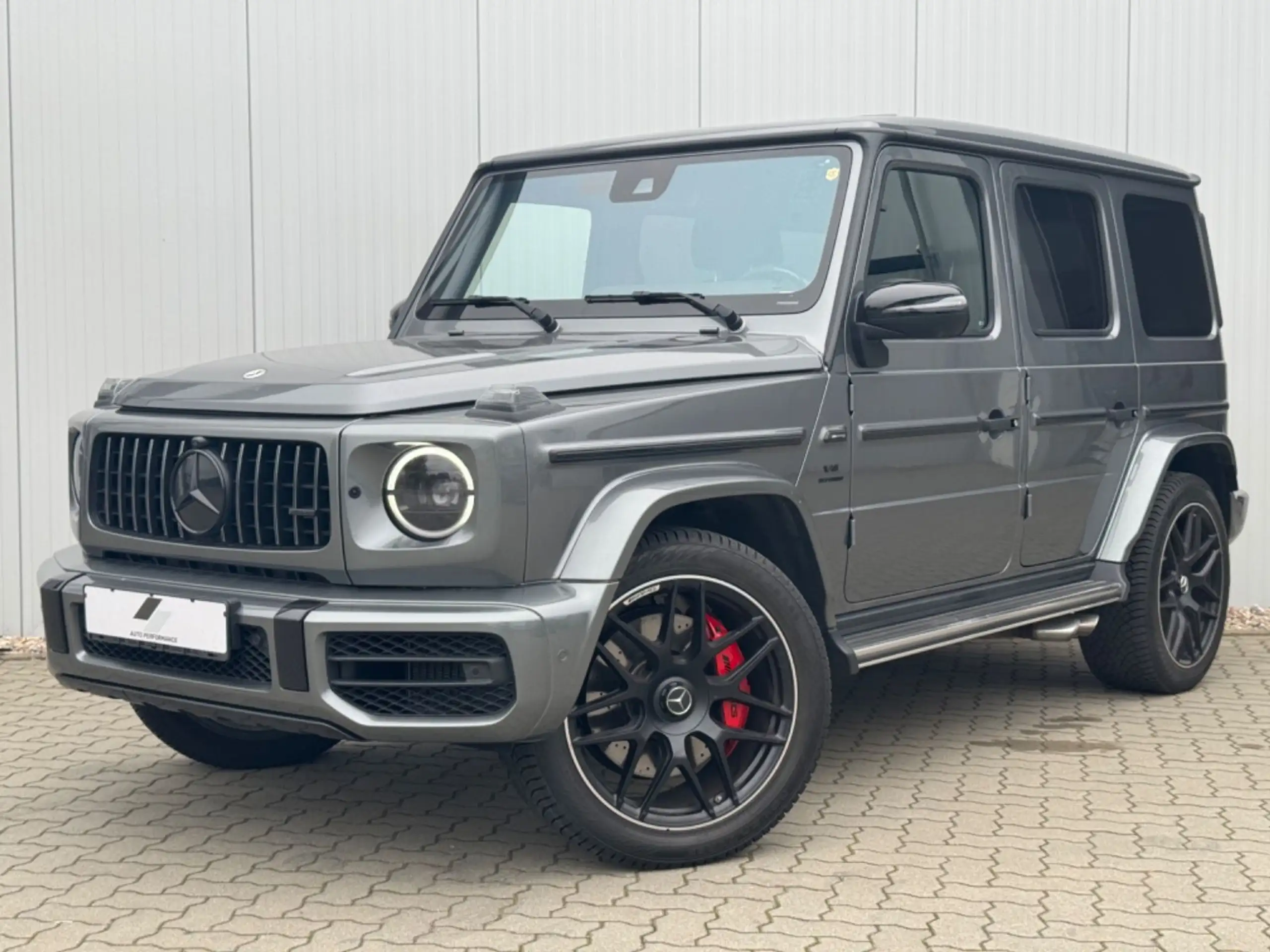 Mercedes-Benz - G 63 AMG