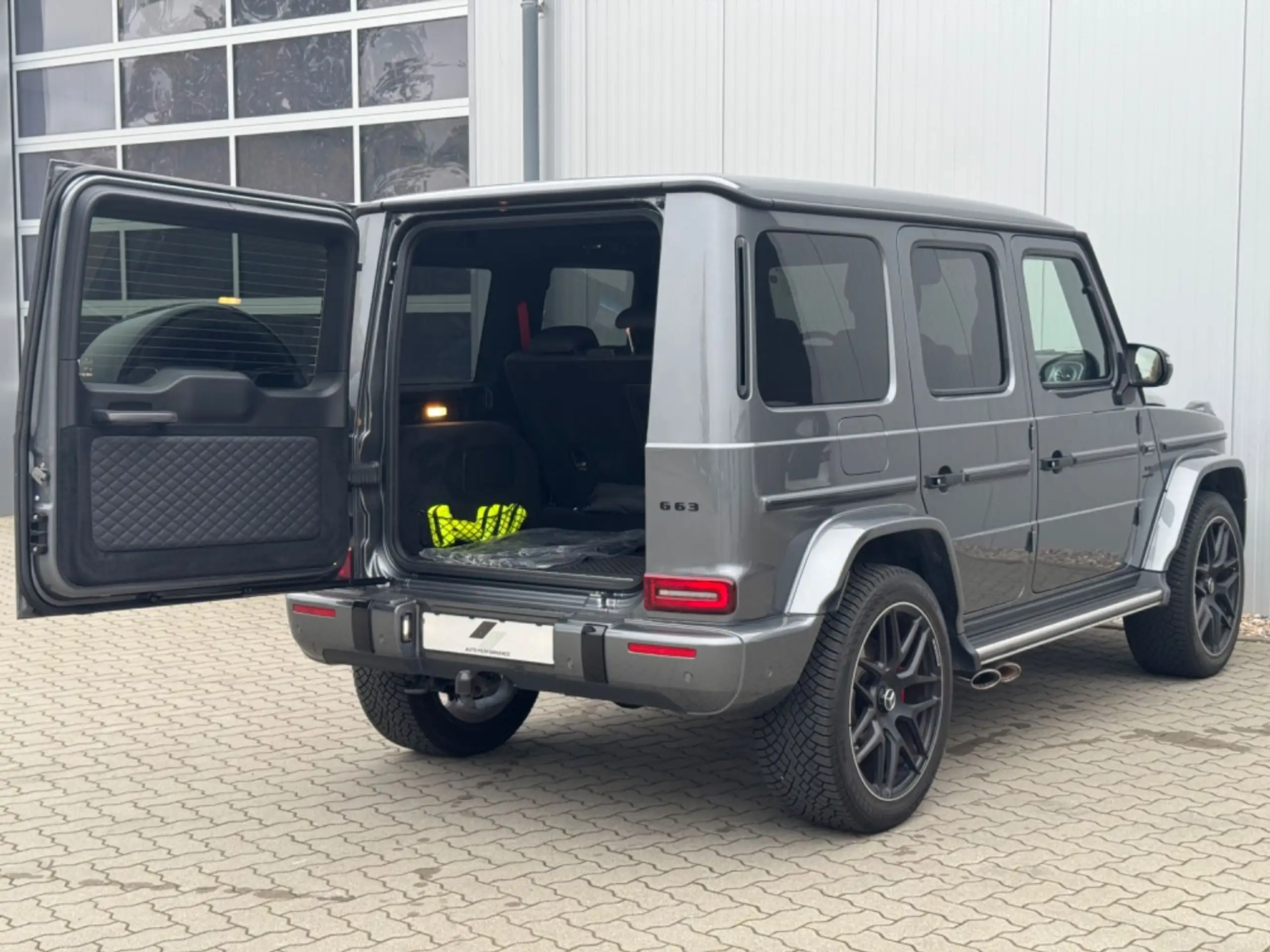 Mercedes-Benz - G 63 AMG