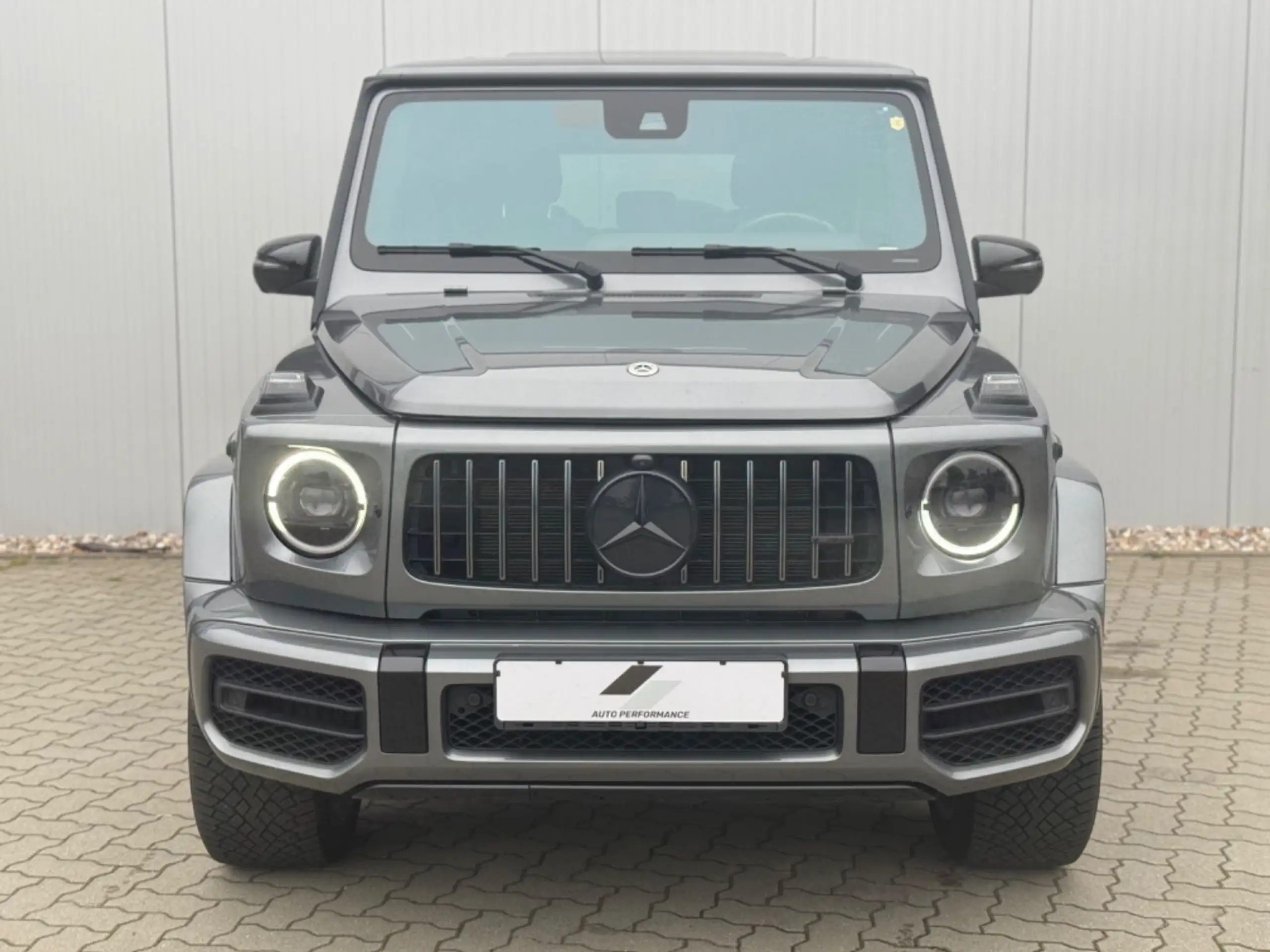 Mercedes-Benz - G 63 AMG