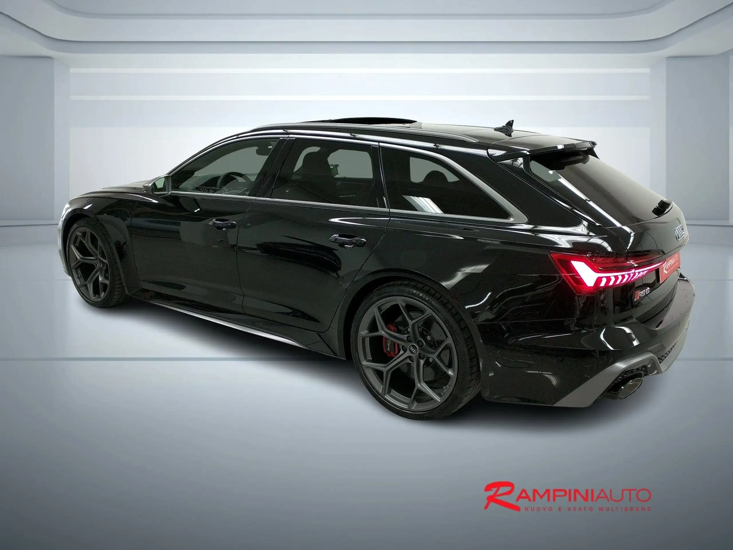 Audi - RS6