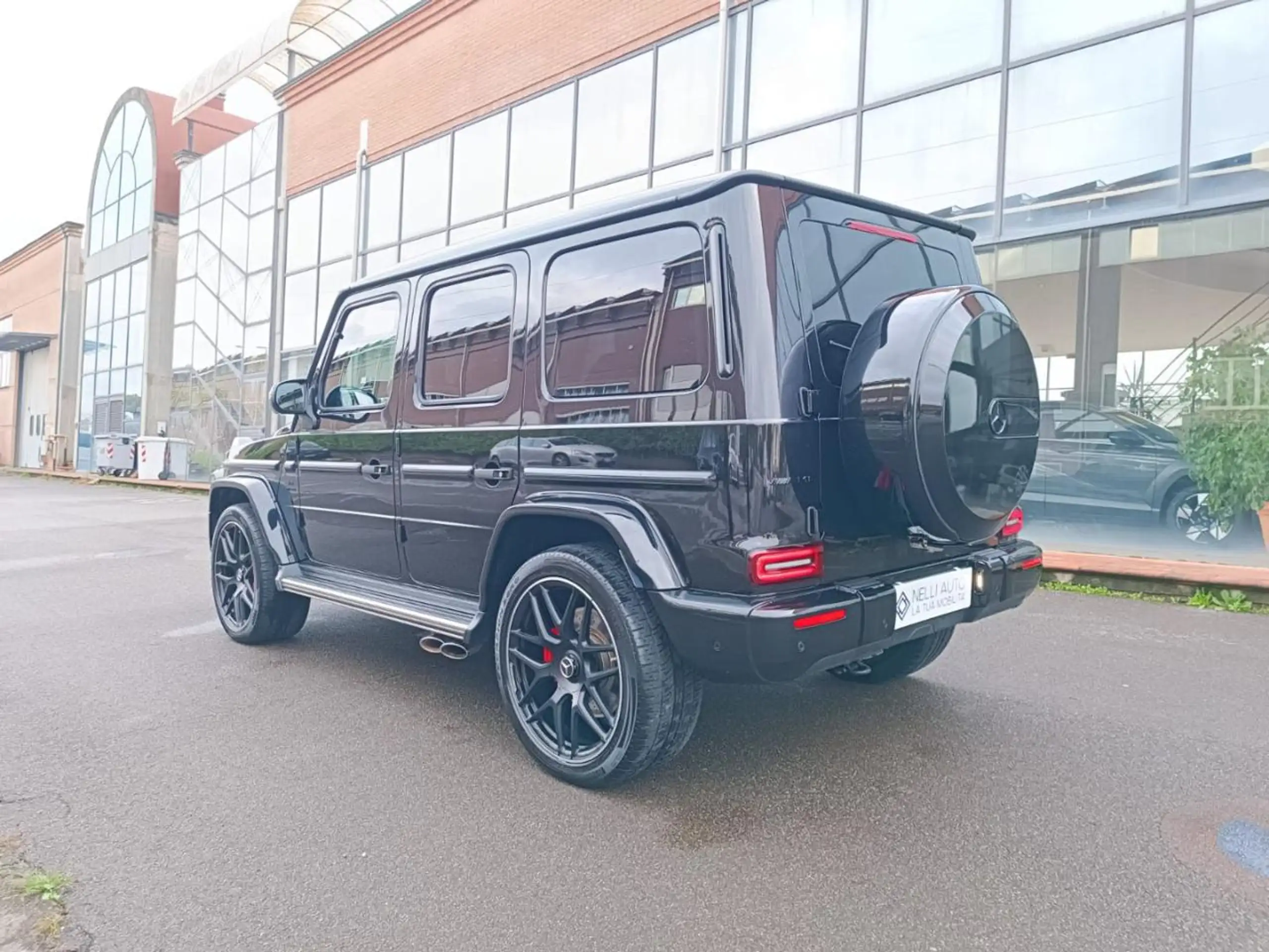 Mercedes-Benz - G 63 AMG