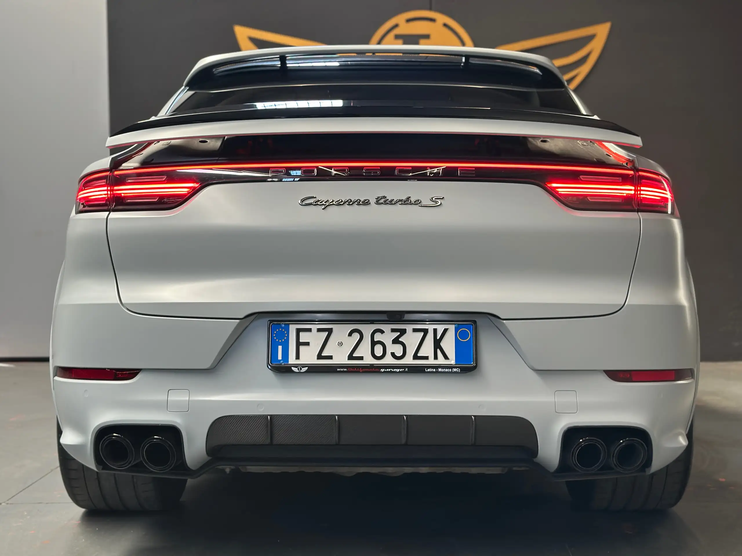 Porsche - Cayenne