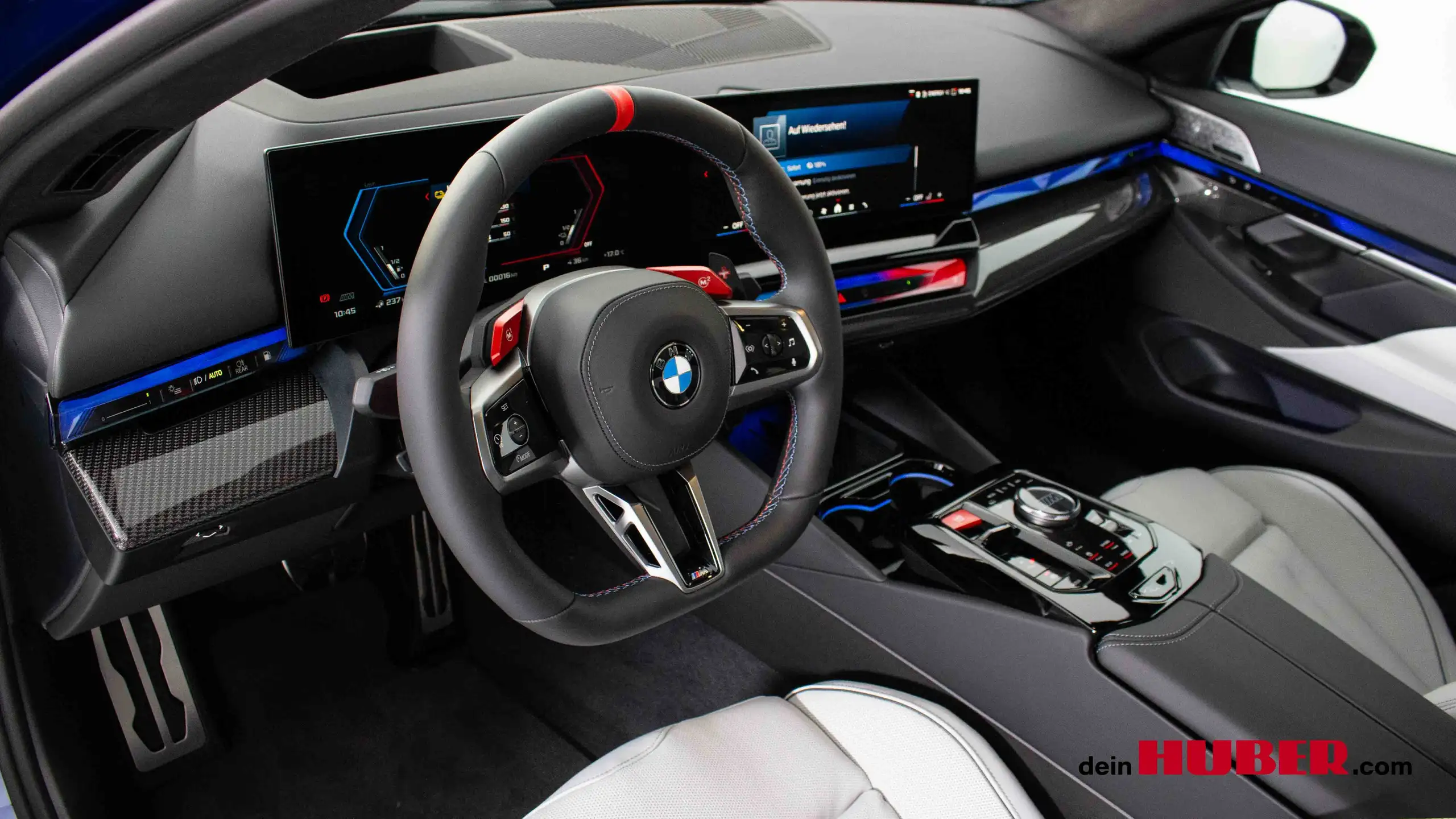 BMW - M5