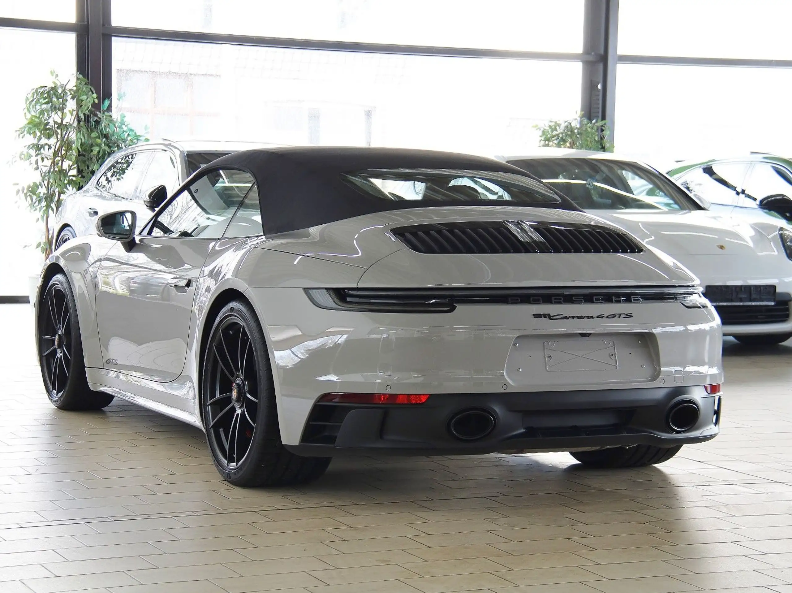 Porsche - 992