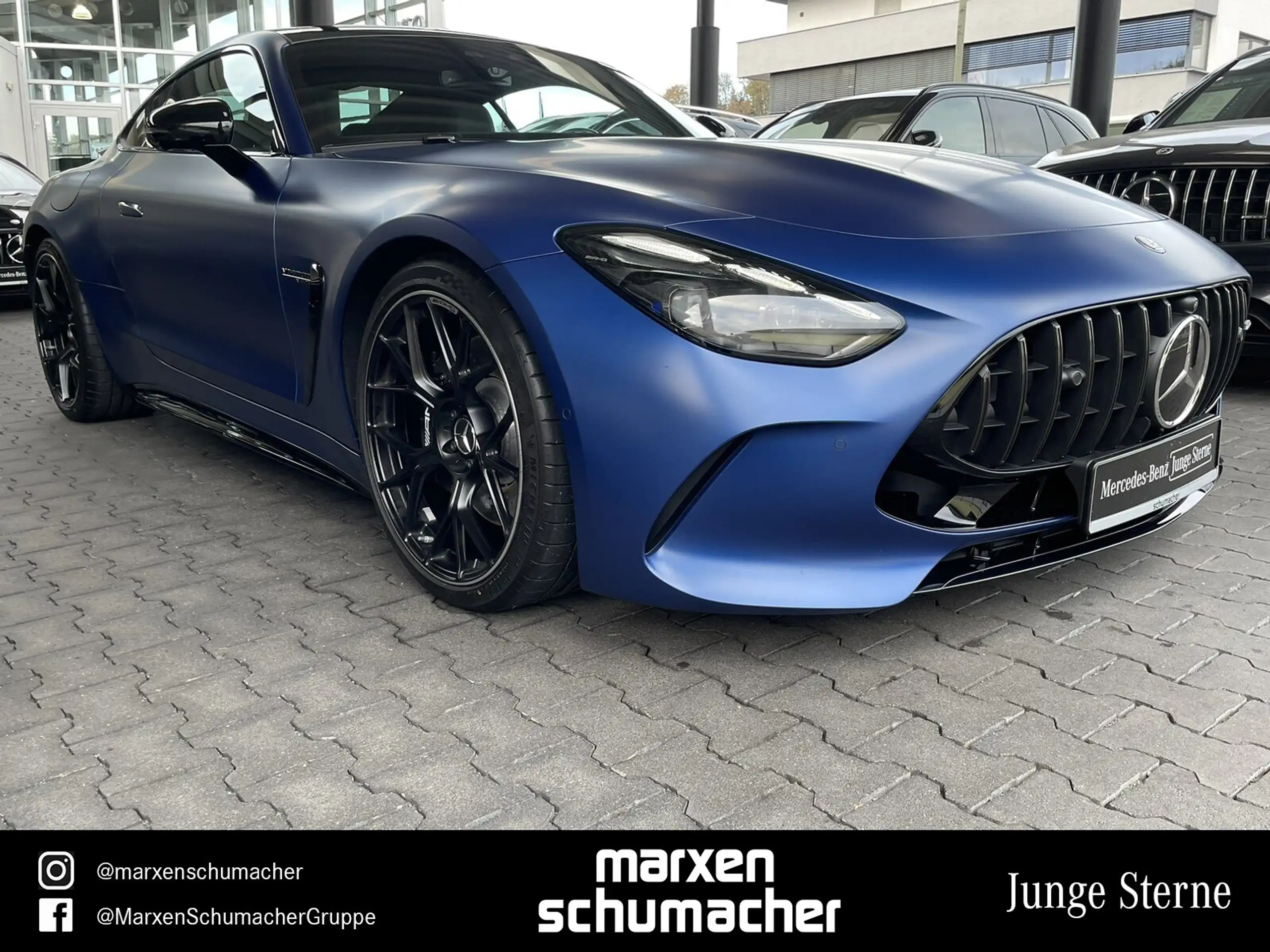 Mercedes-Benz - AMG GT