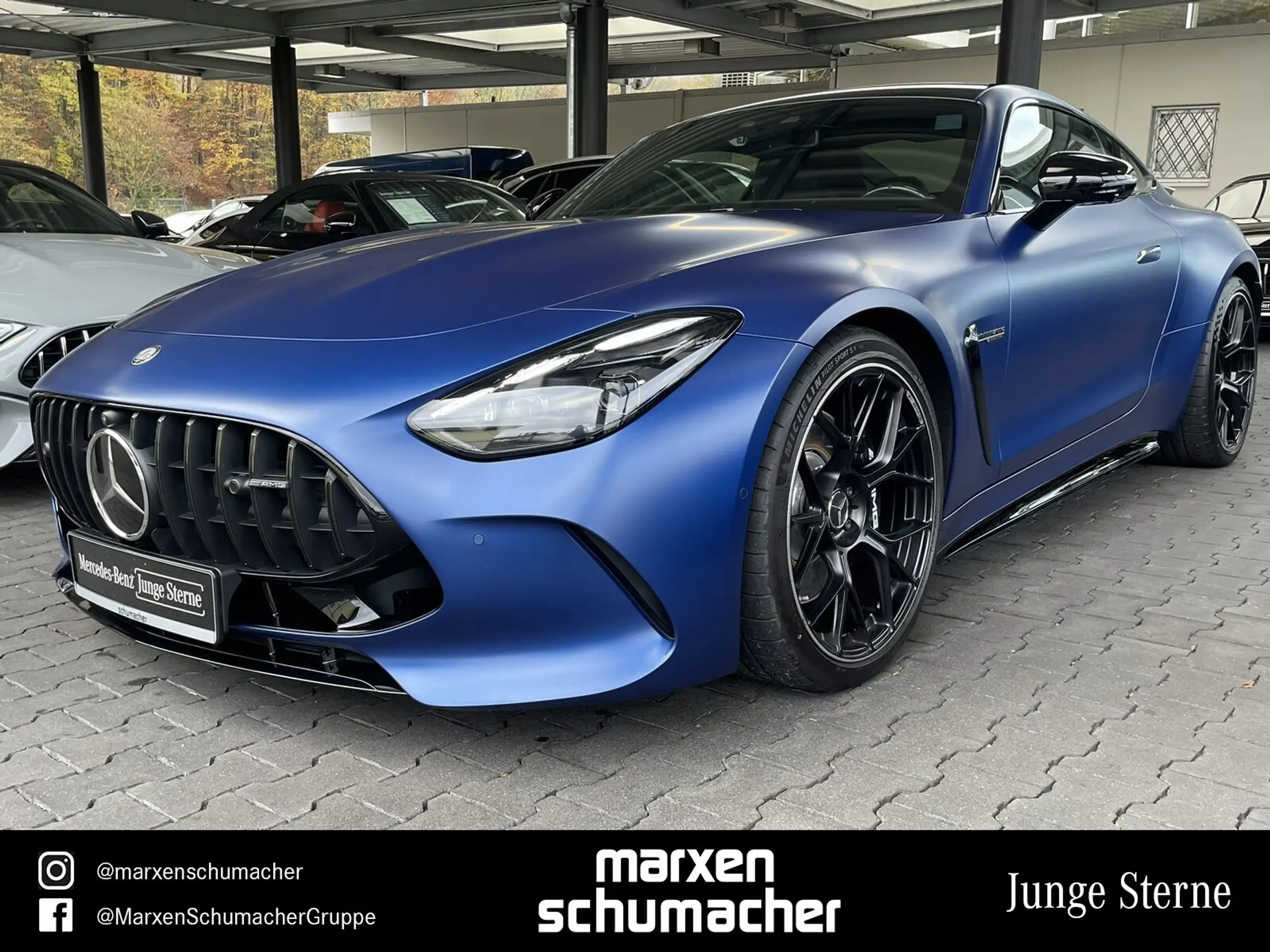 Mercedes-Benz - AMG GT