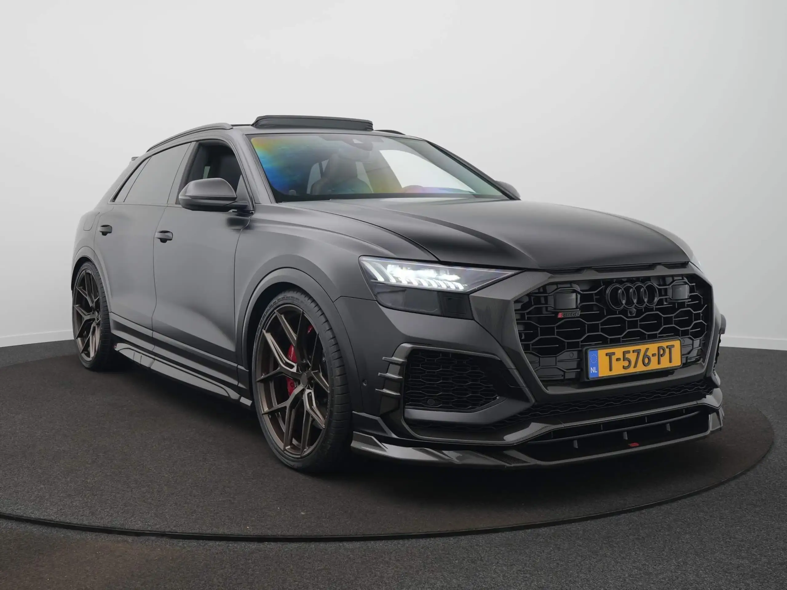 Audi - RS Q8