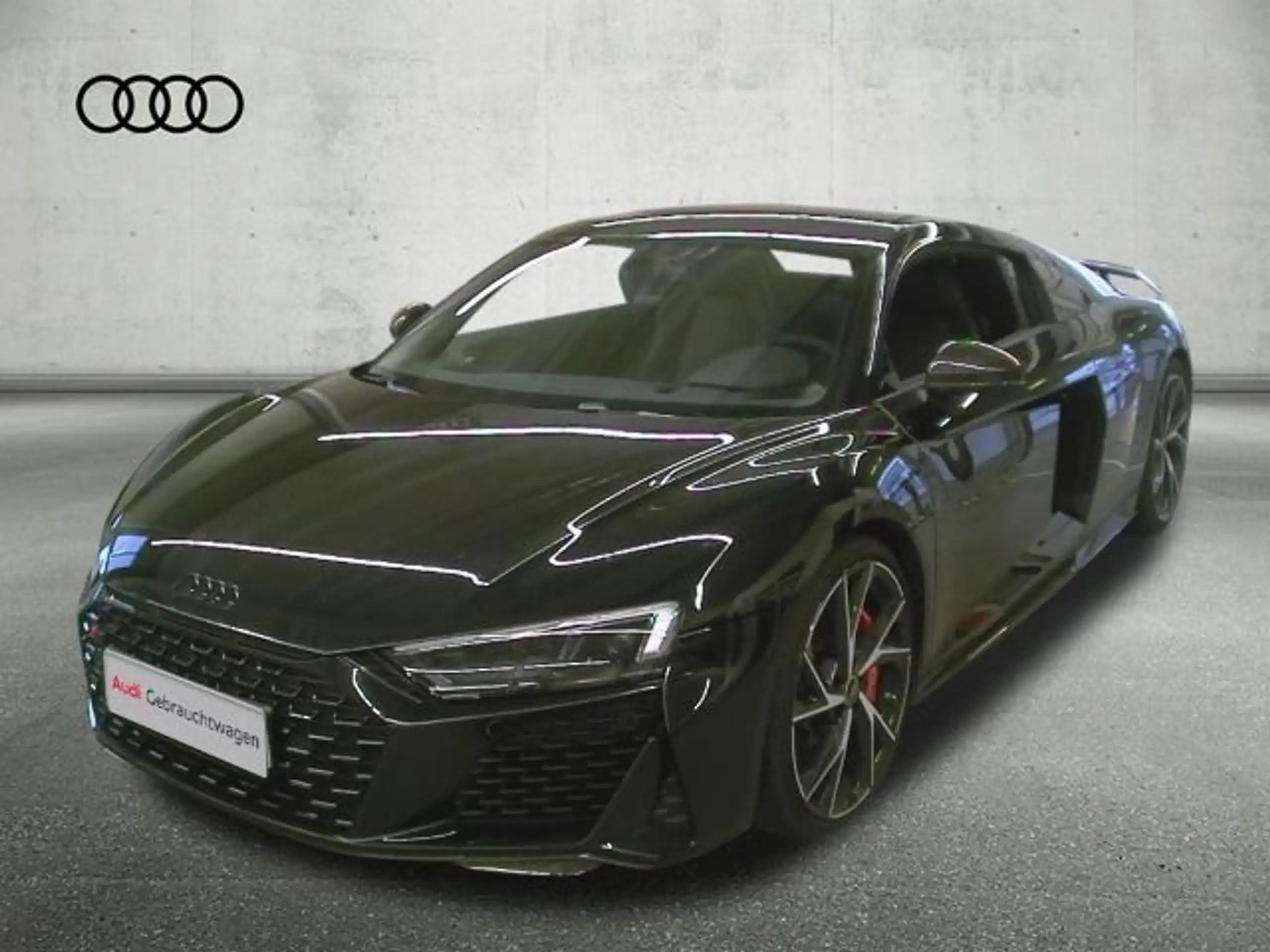 Audi - R8