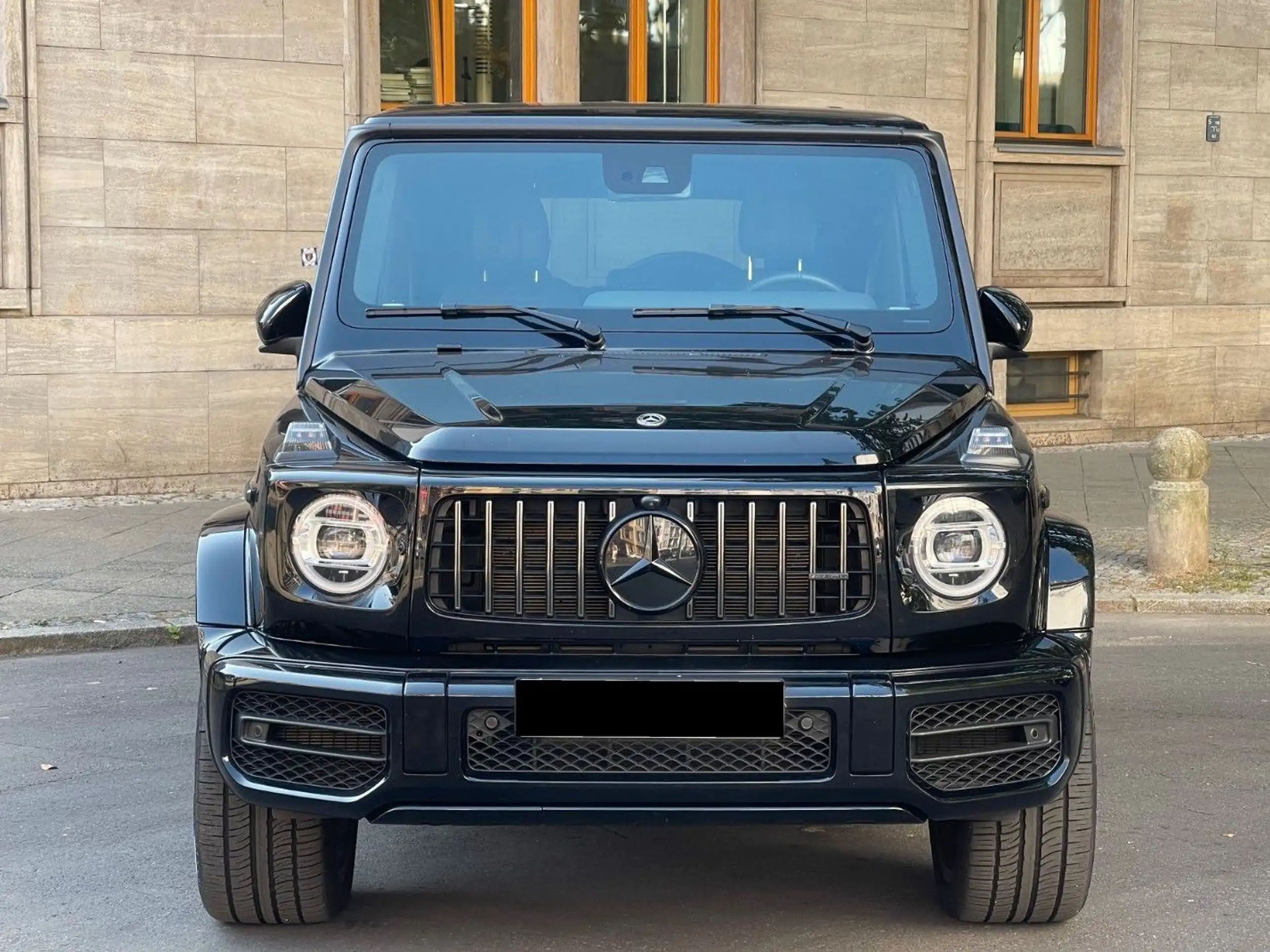 Mercedes-Benz - G 63 AMG