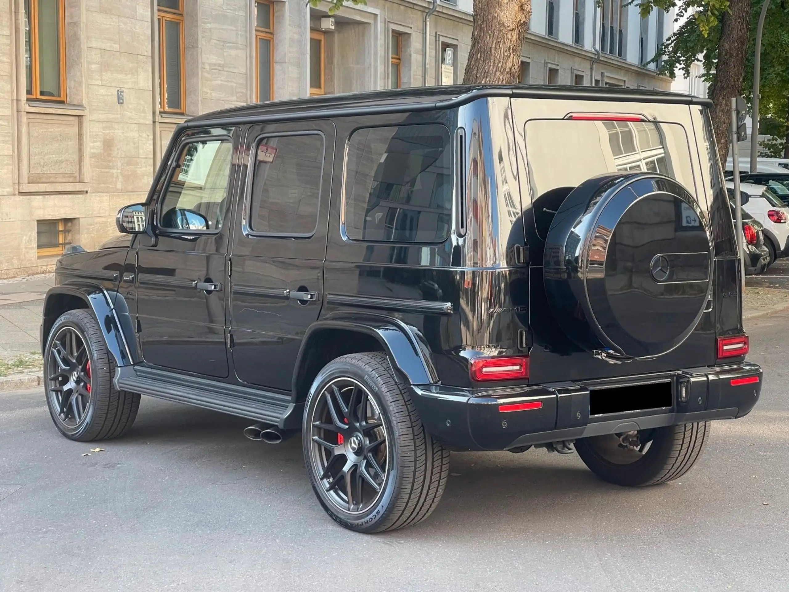 Mercedes-Benz - G 63 AMG